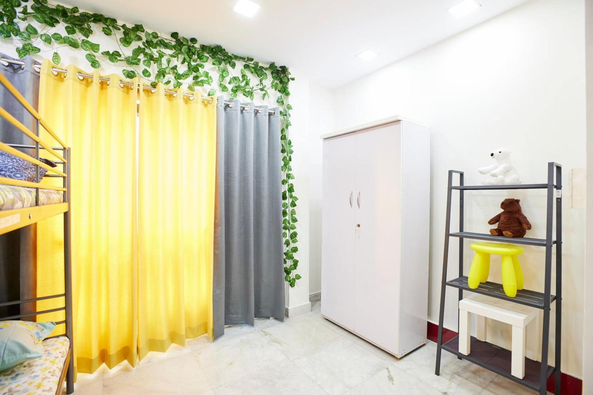 Apartment Stylish 1.5 Bhk A/c At Banjarahills Near Carehospitals