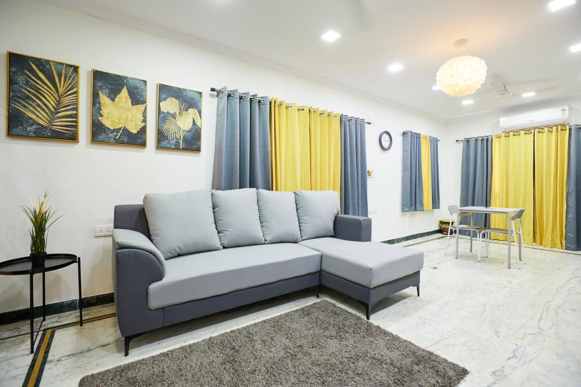 Apartment Stylish 1.5 Bhk A/c At Banjarahills Near Carehospitals
