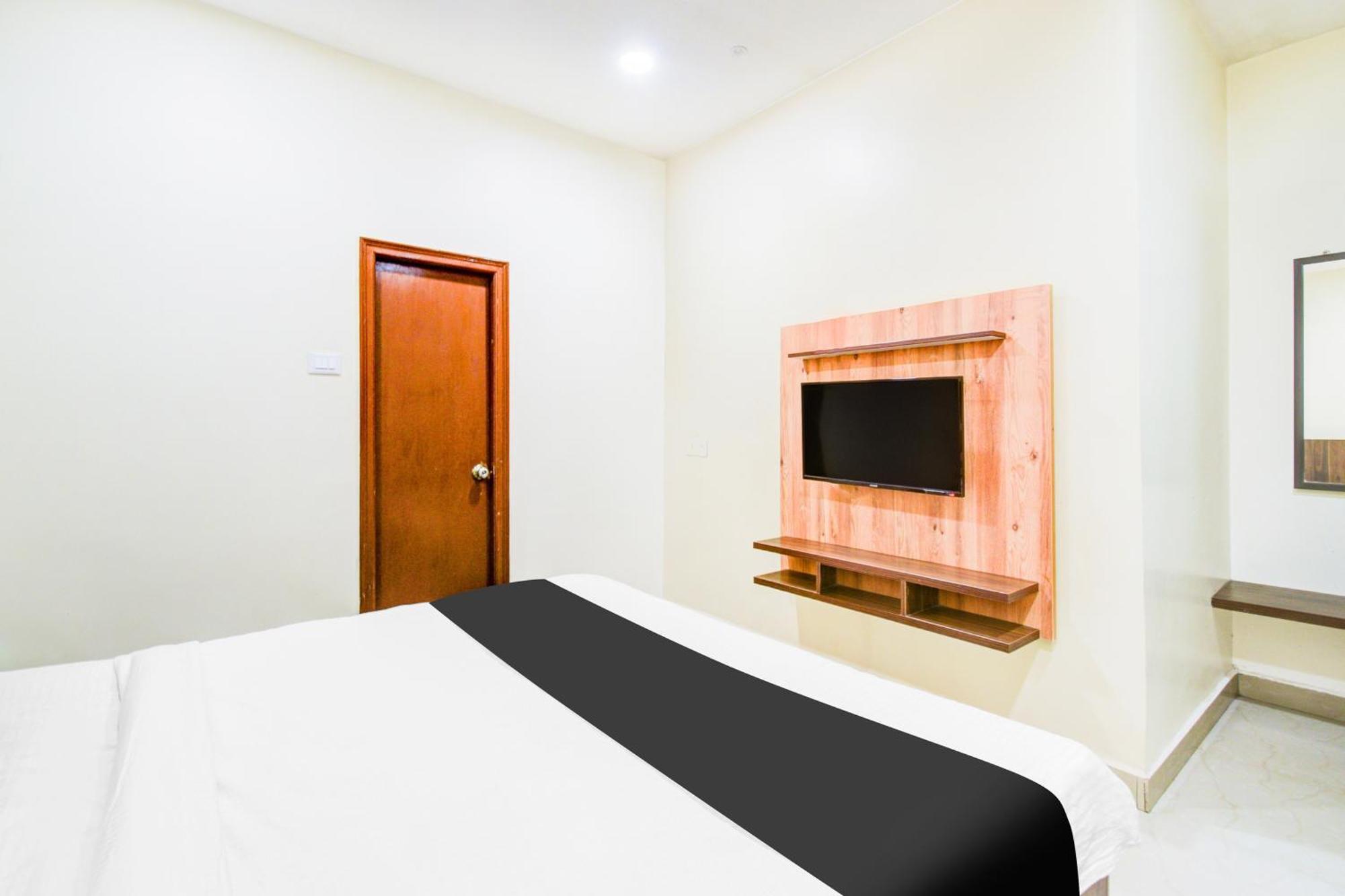 Super Townhouse Townvilla Hotel 4*