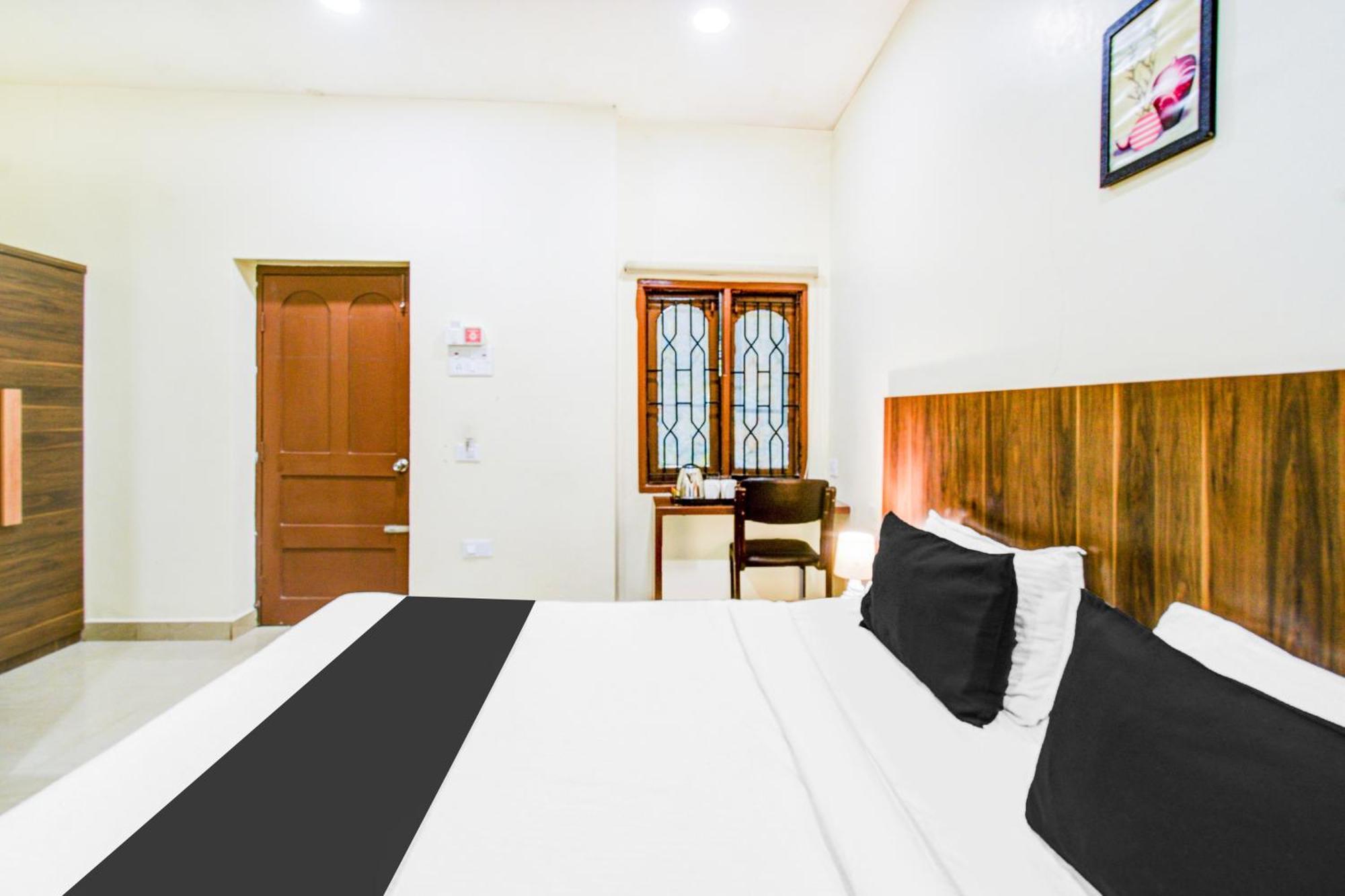 Hotel Super Townhouse Townvilla