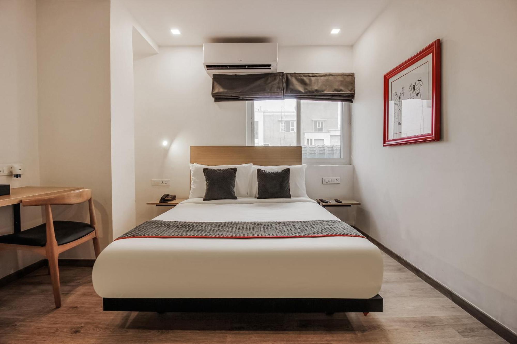 Hotel Super Townhouse 359 Begumpet Near 4*