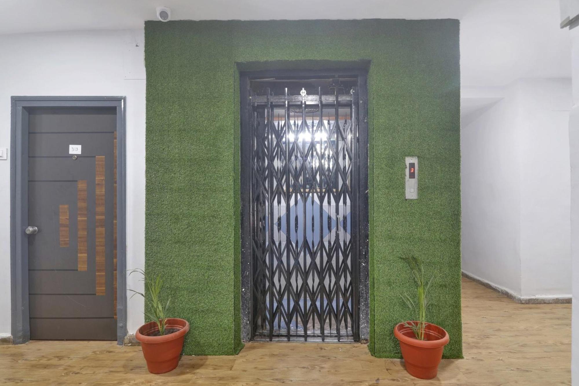 Townhouse S Continental Hotel Hyderabad