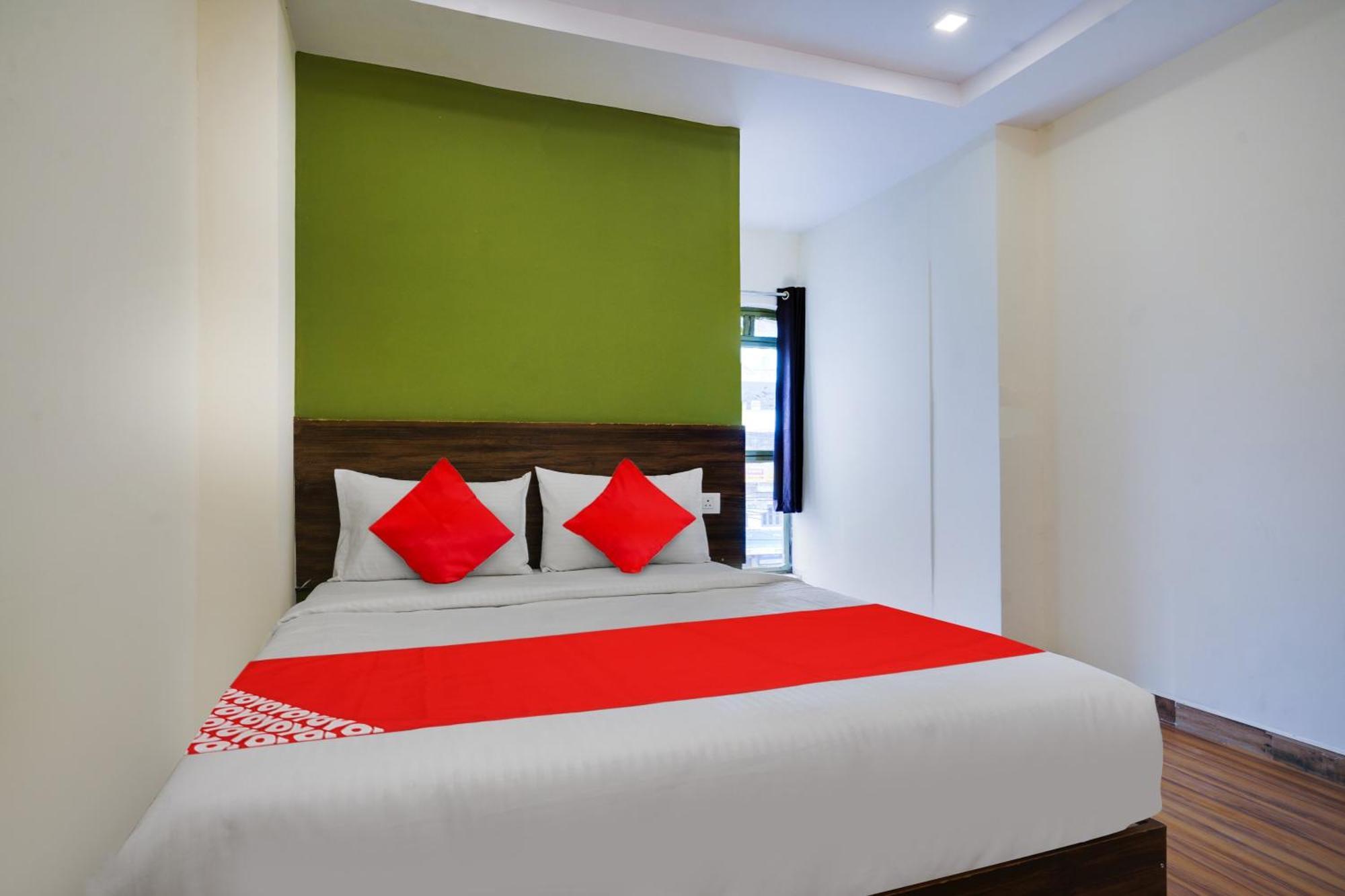 Hotel O R Square Nacharam