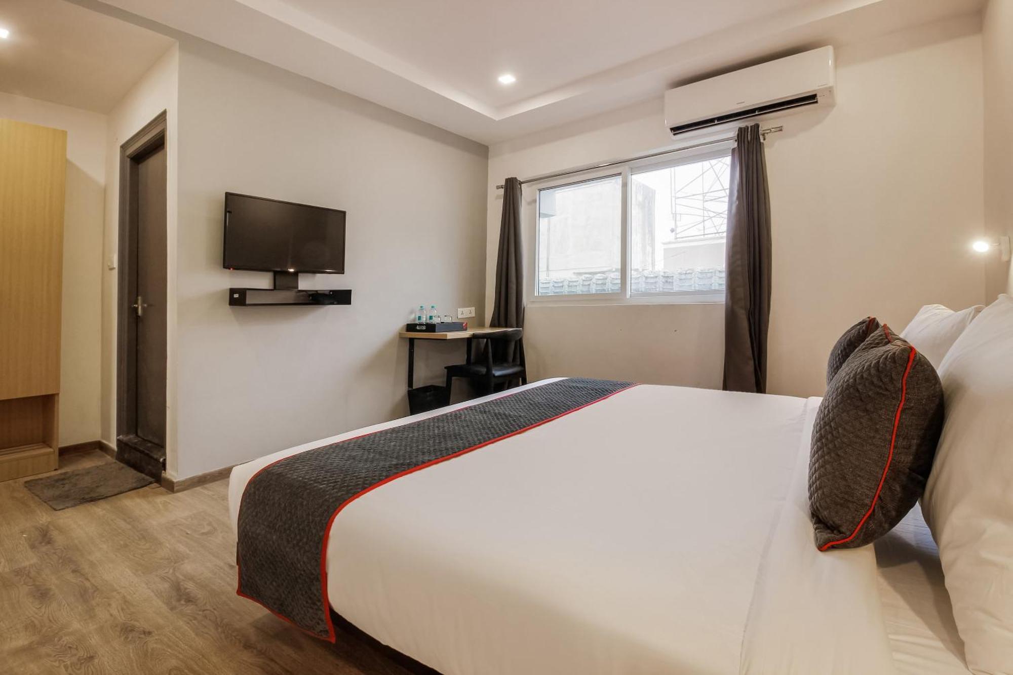 Super Townhouse 359 Begumpet Near Hotel Hyderabad