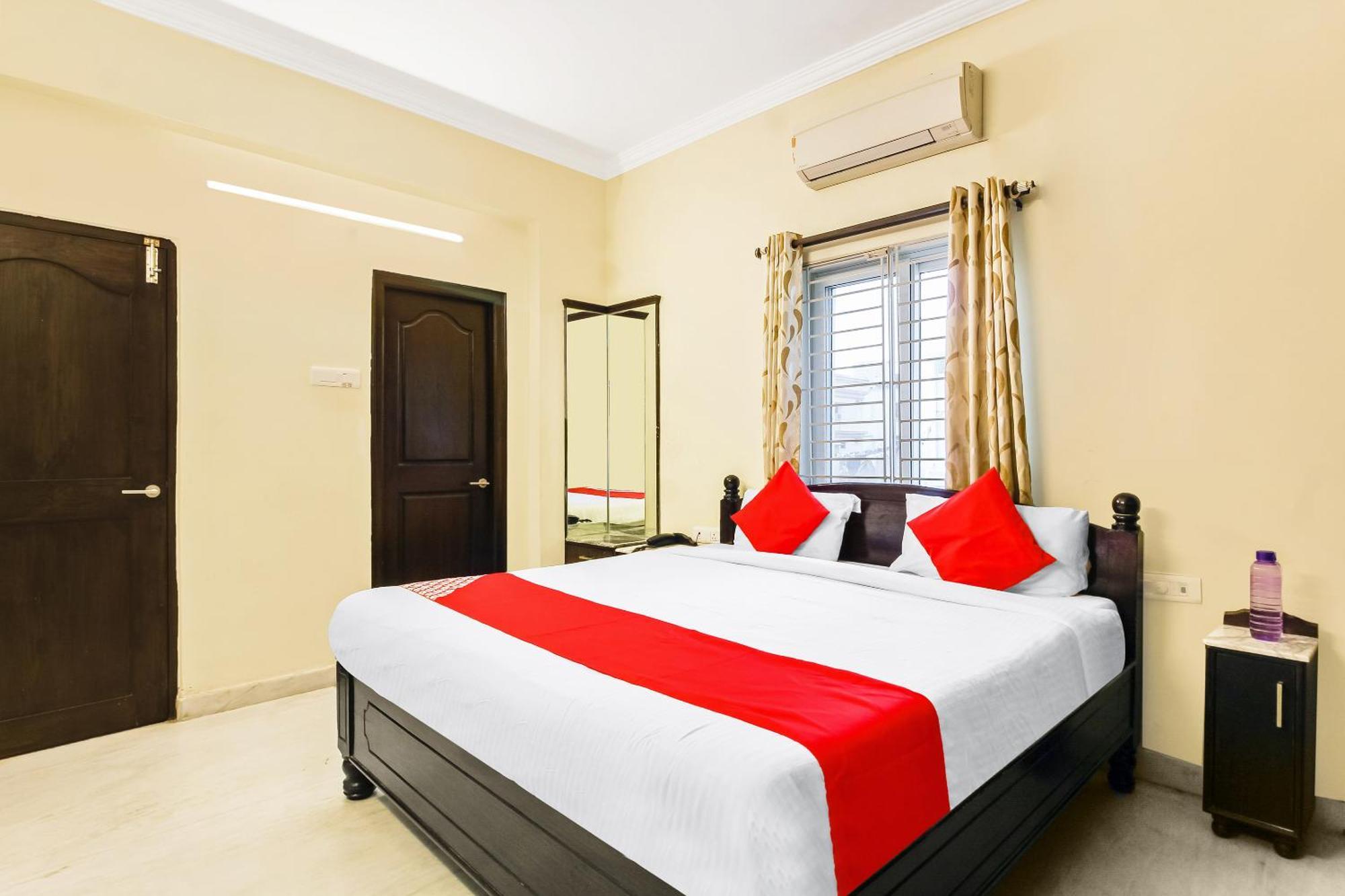 Townhouse Sri Nirvana Hotel