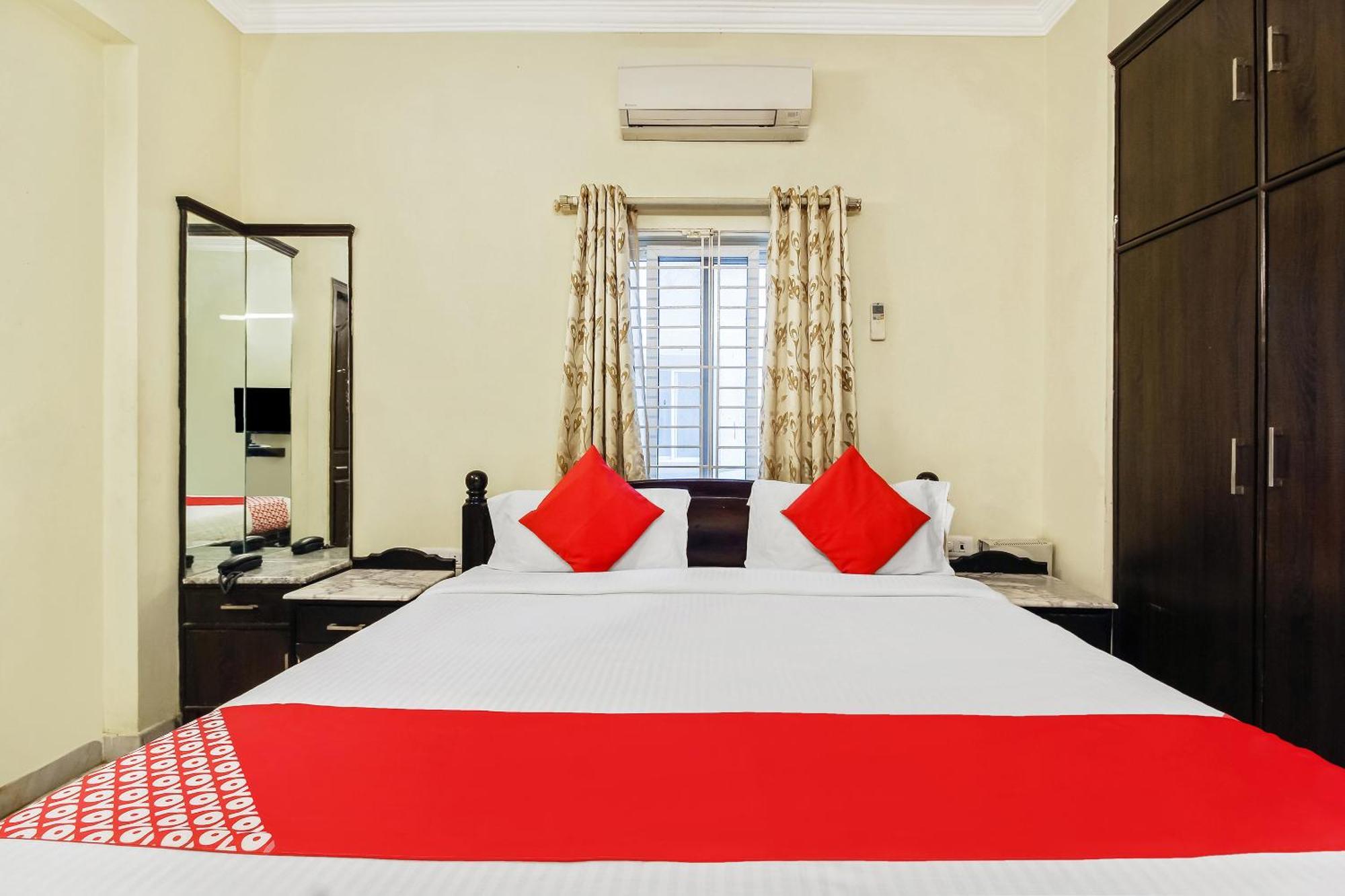 Hotel Townhouse Sri Nirvana