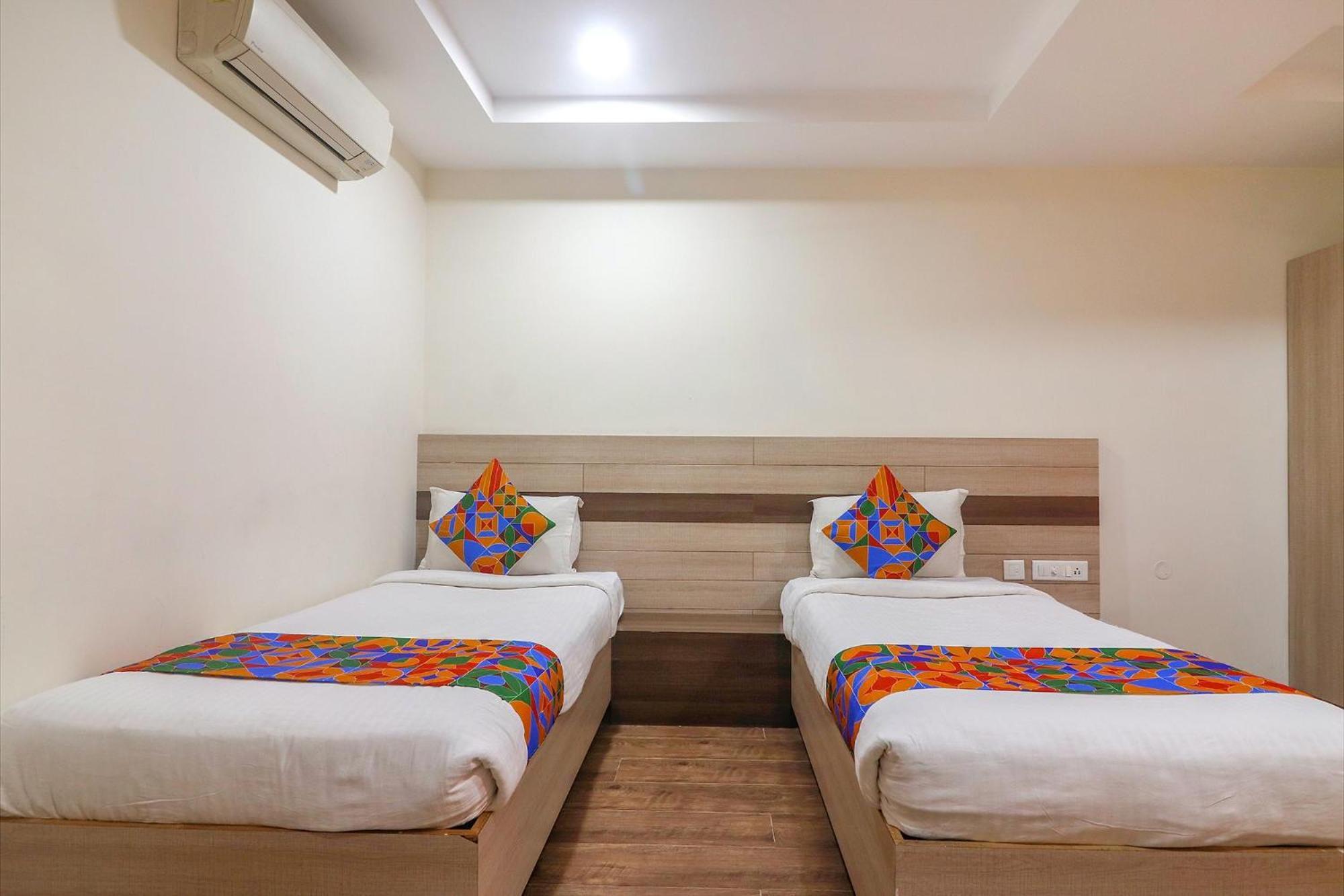 Hotel Fabhotel Pride Inn Financia - Nr Dlf Cyber City, Gachibowli 3*