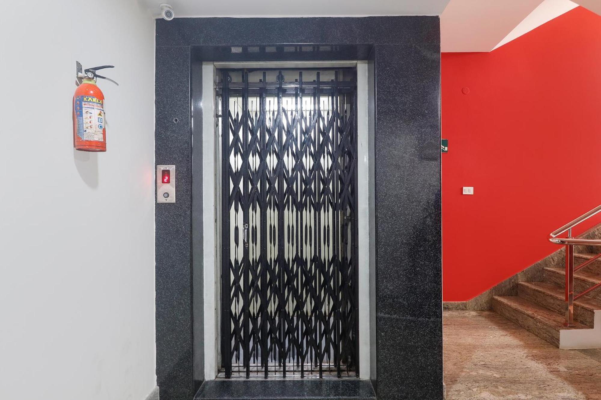 Hotel Fabhotel Pride Inn Financia - Nr Dlf Cyber City, Gachibowli Hyderabad