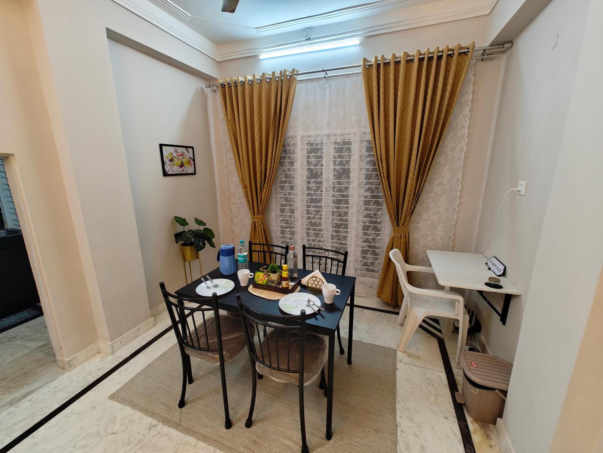 The Hidden Gem - Fully Furnished, Private 1bhk With Canopy & Cafe Lights