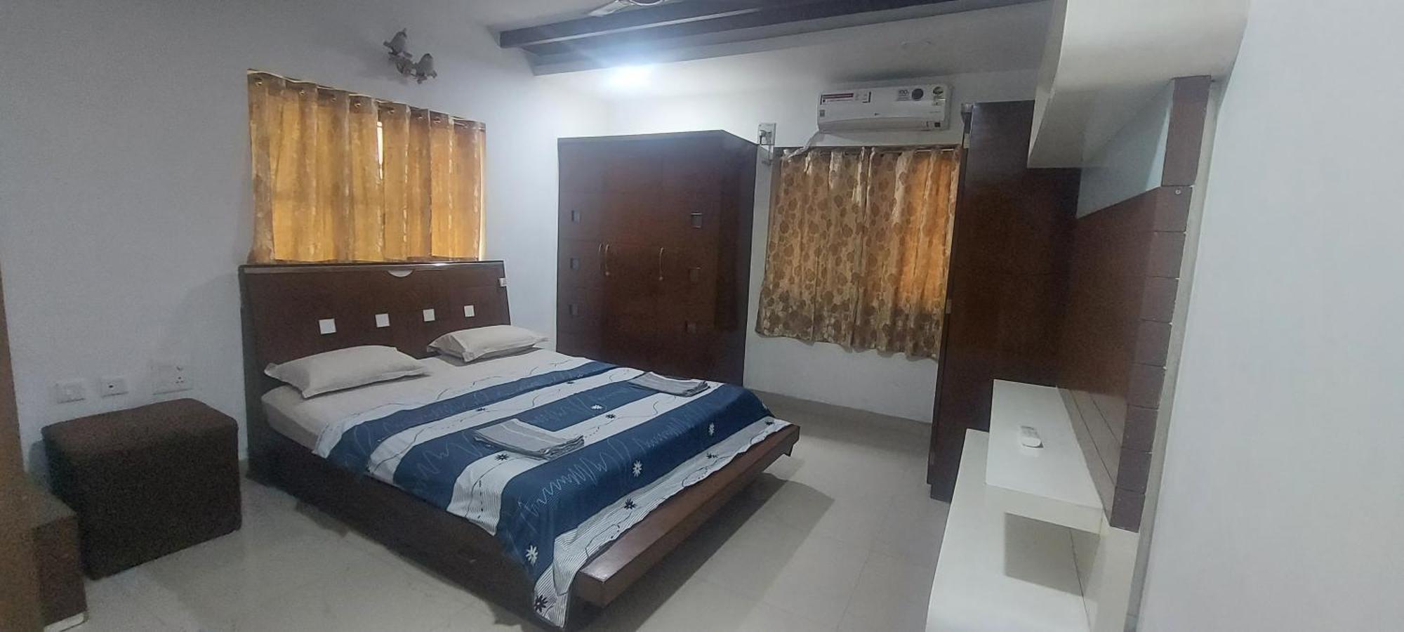 Parivaar , Jubilee Hills Villa *