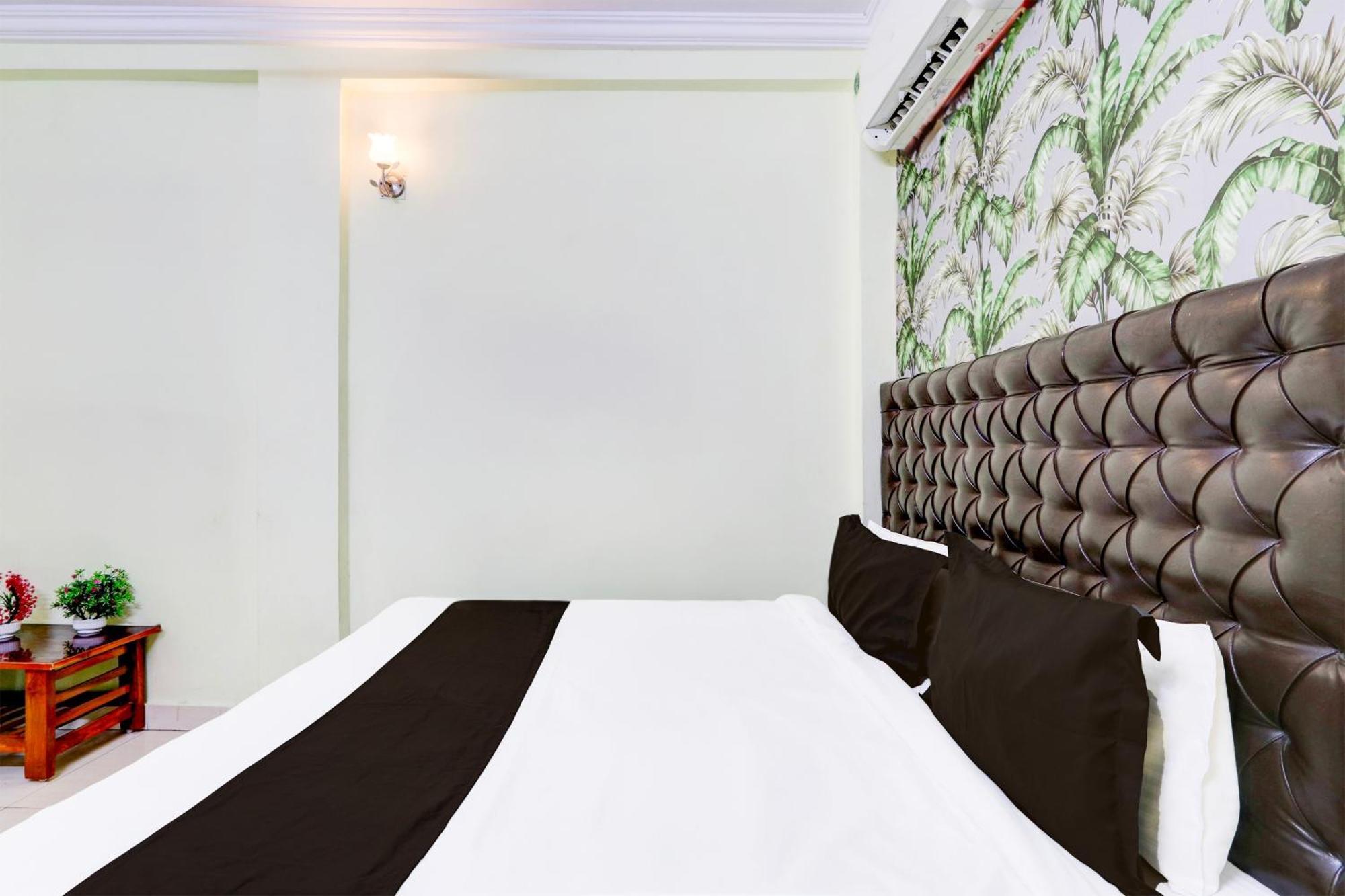Hotel O Banjara 3*