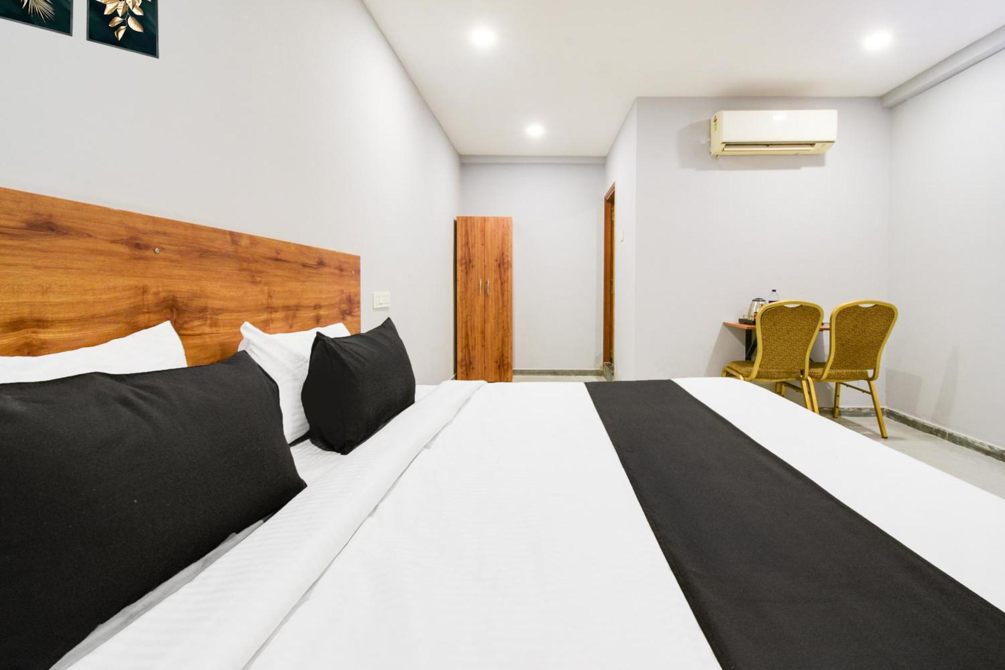 Hotel Super O Vaishnavi Classic 3*