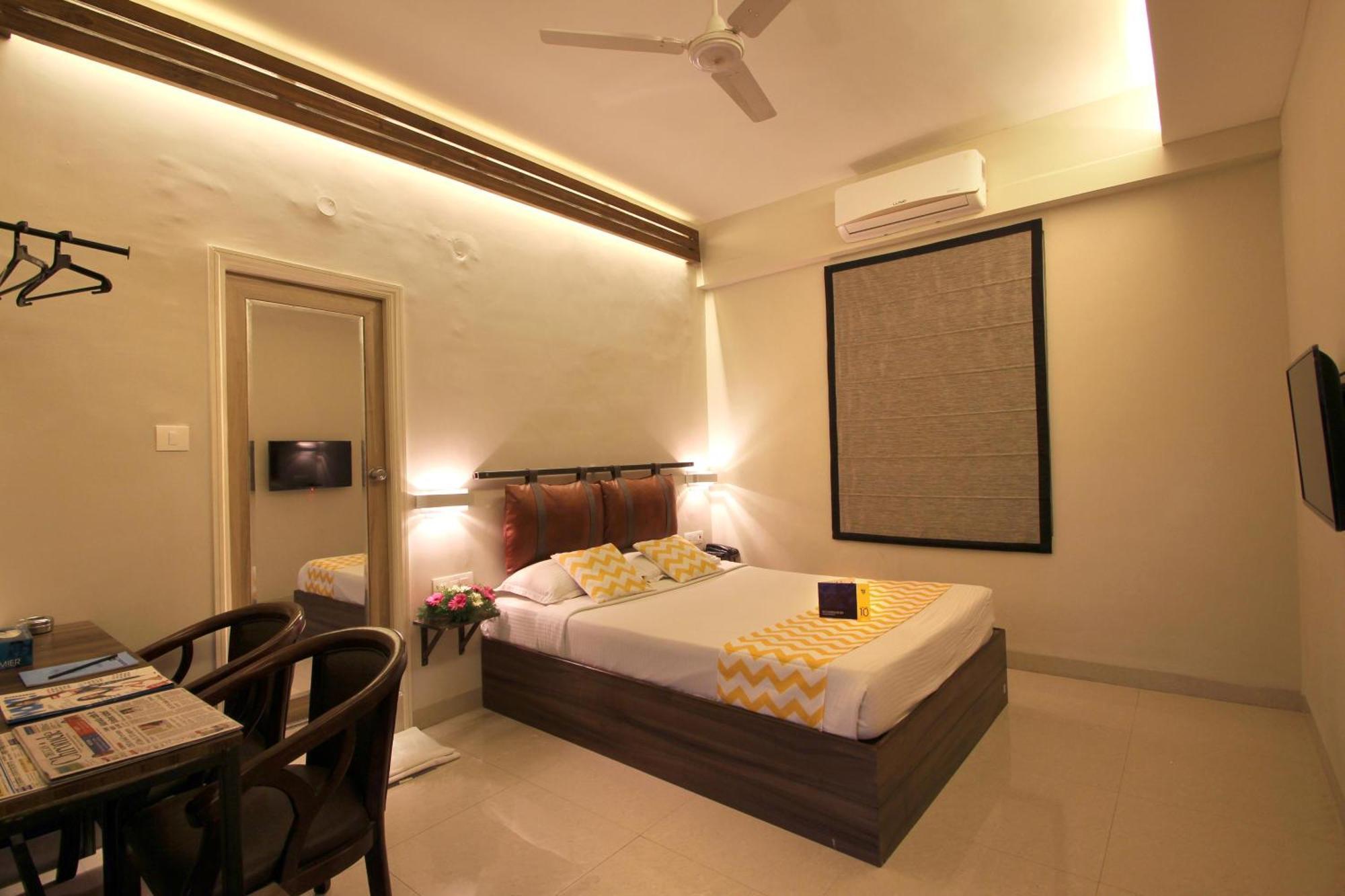 Fabhotel Arastu Plaza - Nr Nampally Railway Station