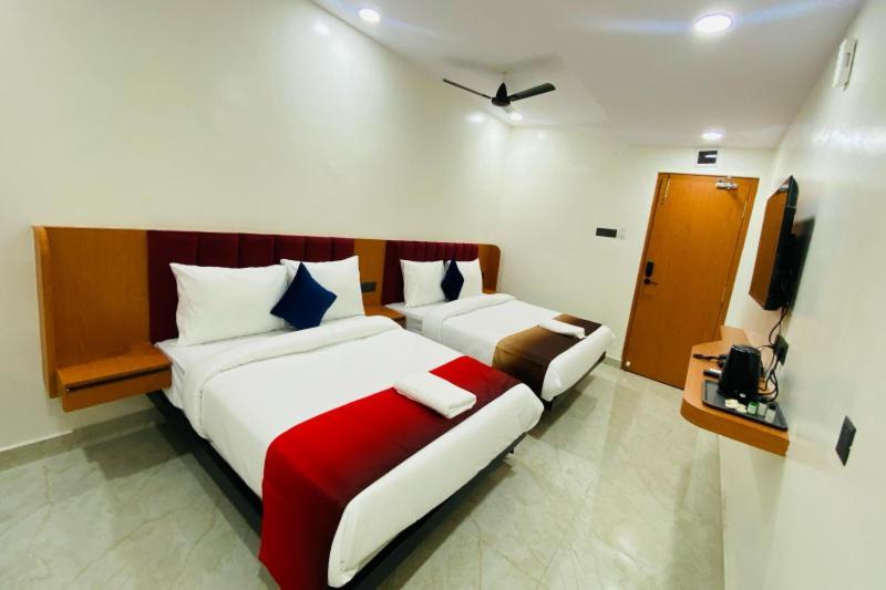 O The Vistara Hotel *