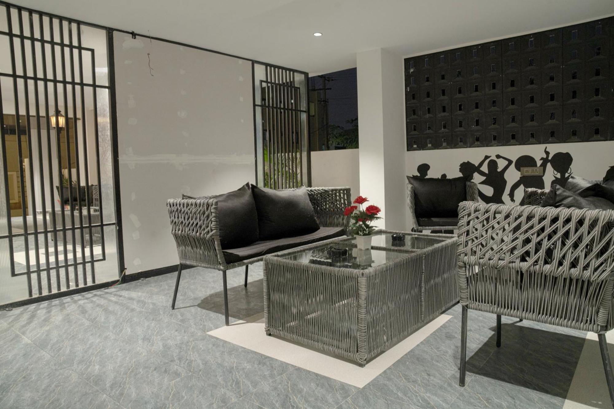 Hotel Euphoria Urban Sleep Airport Zone *