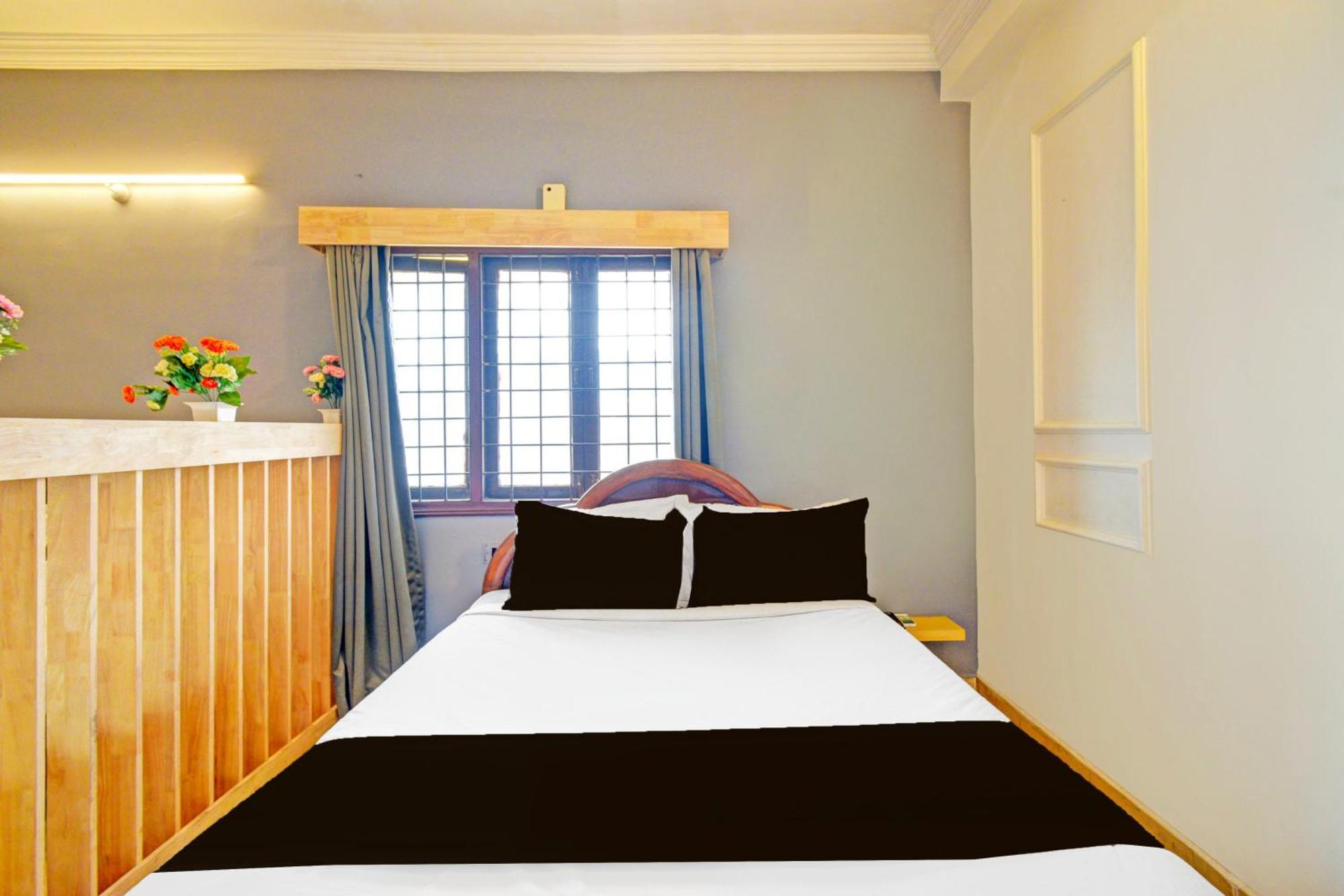 Super O Sahasra Residency Near Nexus 3* Hyderabad