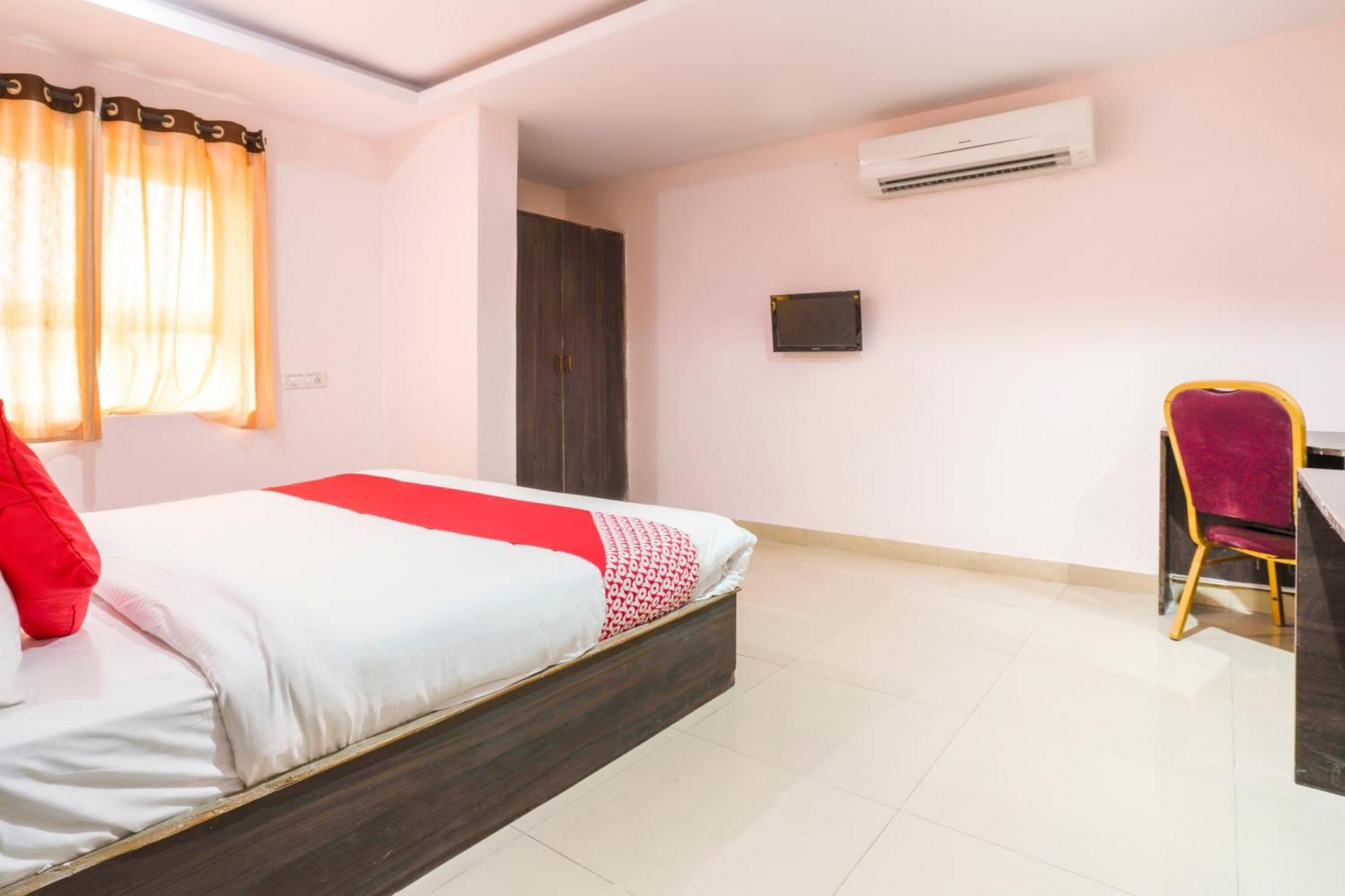 Spot On Sunshine Hotel 2*