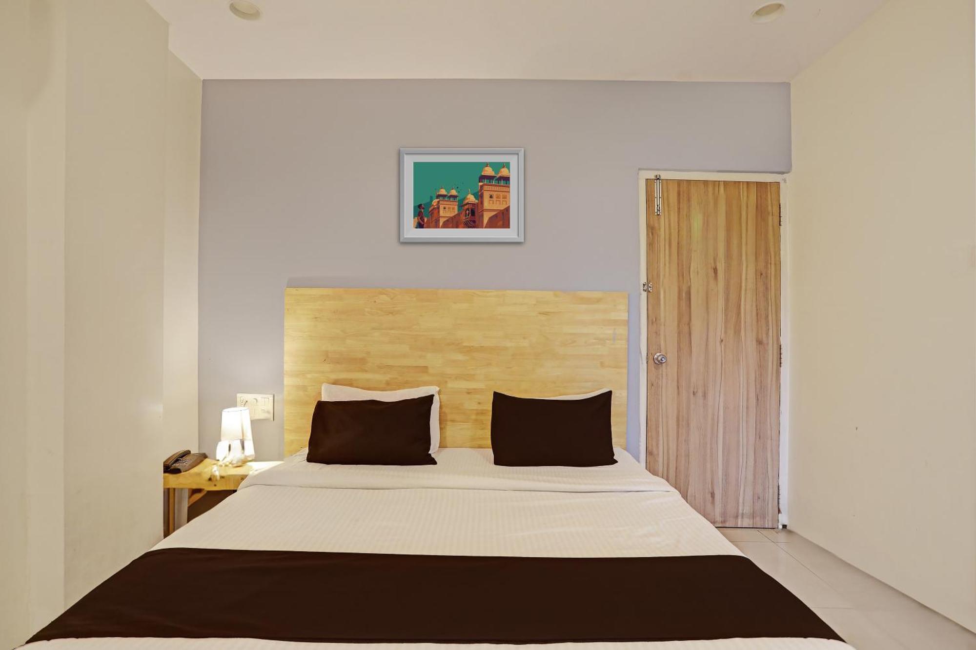 O Ramoji Beside Omni Hospital Kothapet Hotel