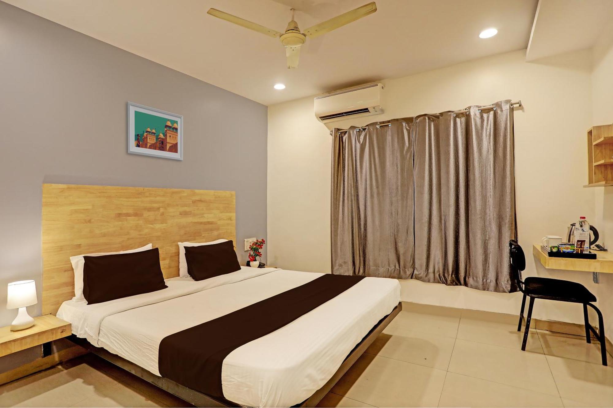 Hotel O Ramoji Beside Omni Hospital Kothapet 4*