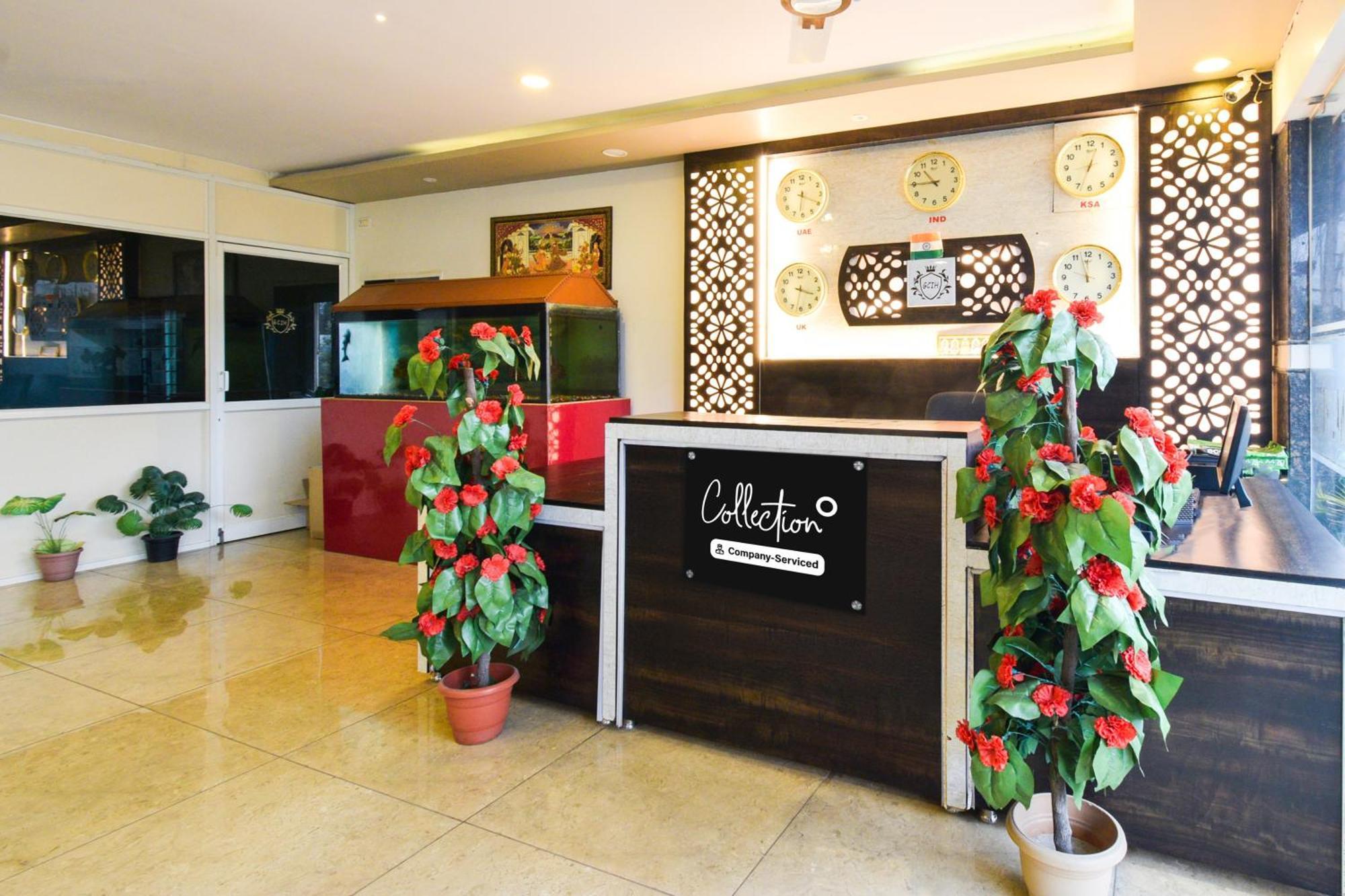 Hotel Super Collection O Shamshabad