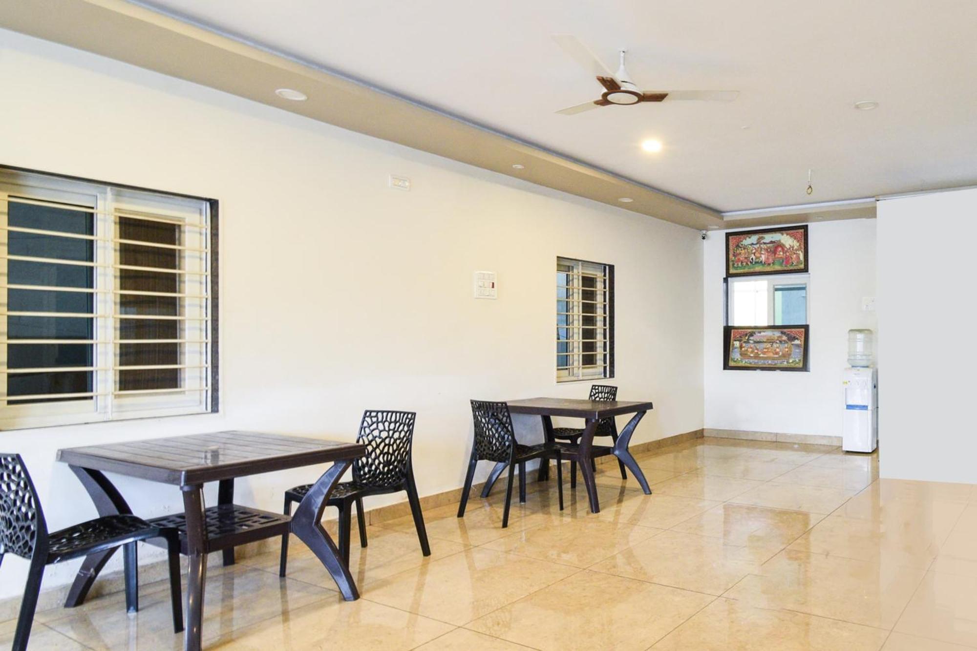 Super Collection O Shamshabad Hotel Hyderabad