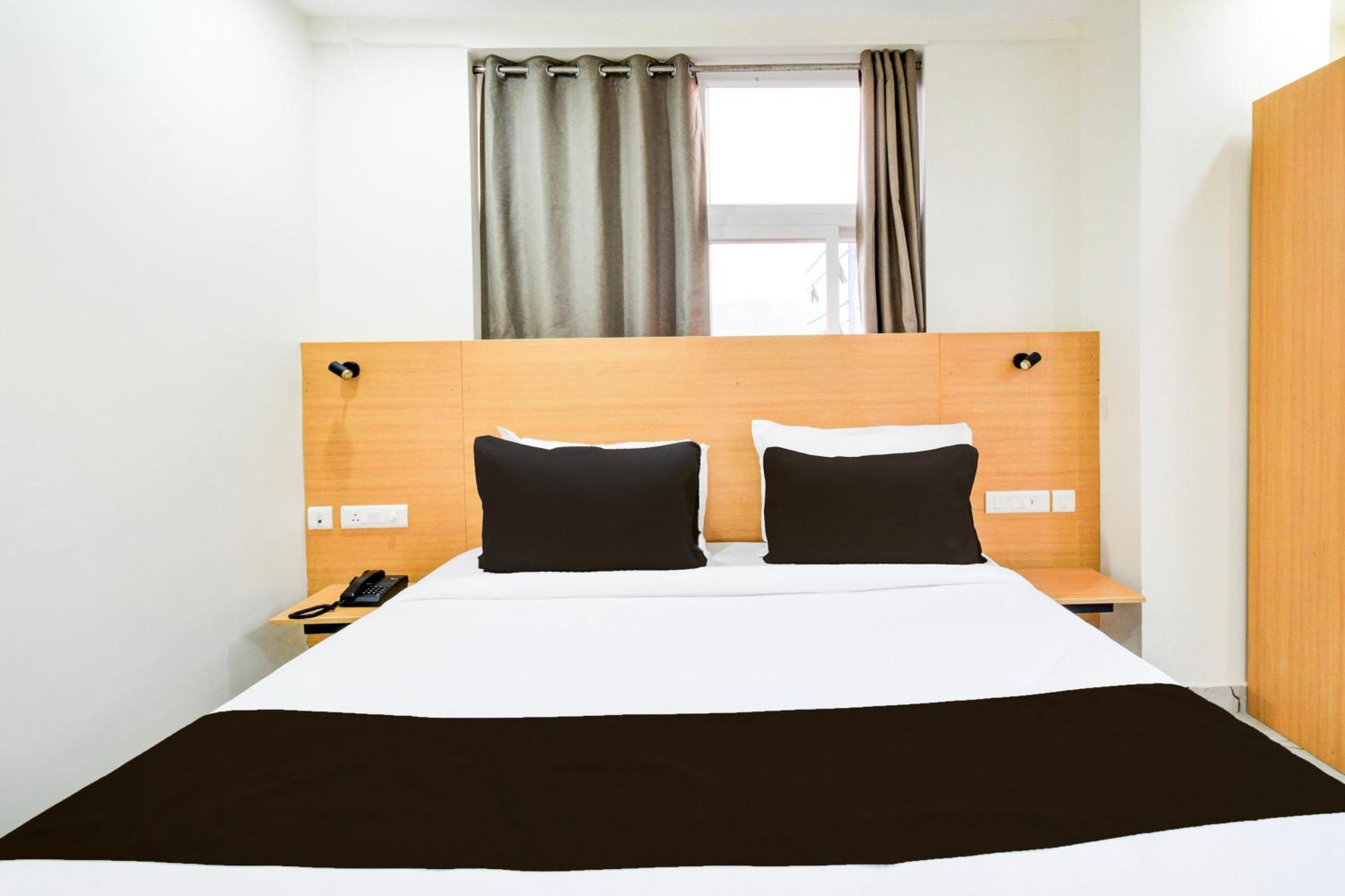 Townhouse Unnam 3*