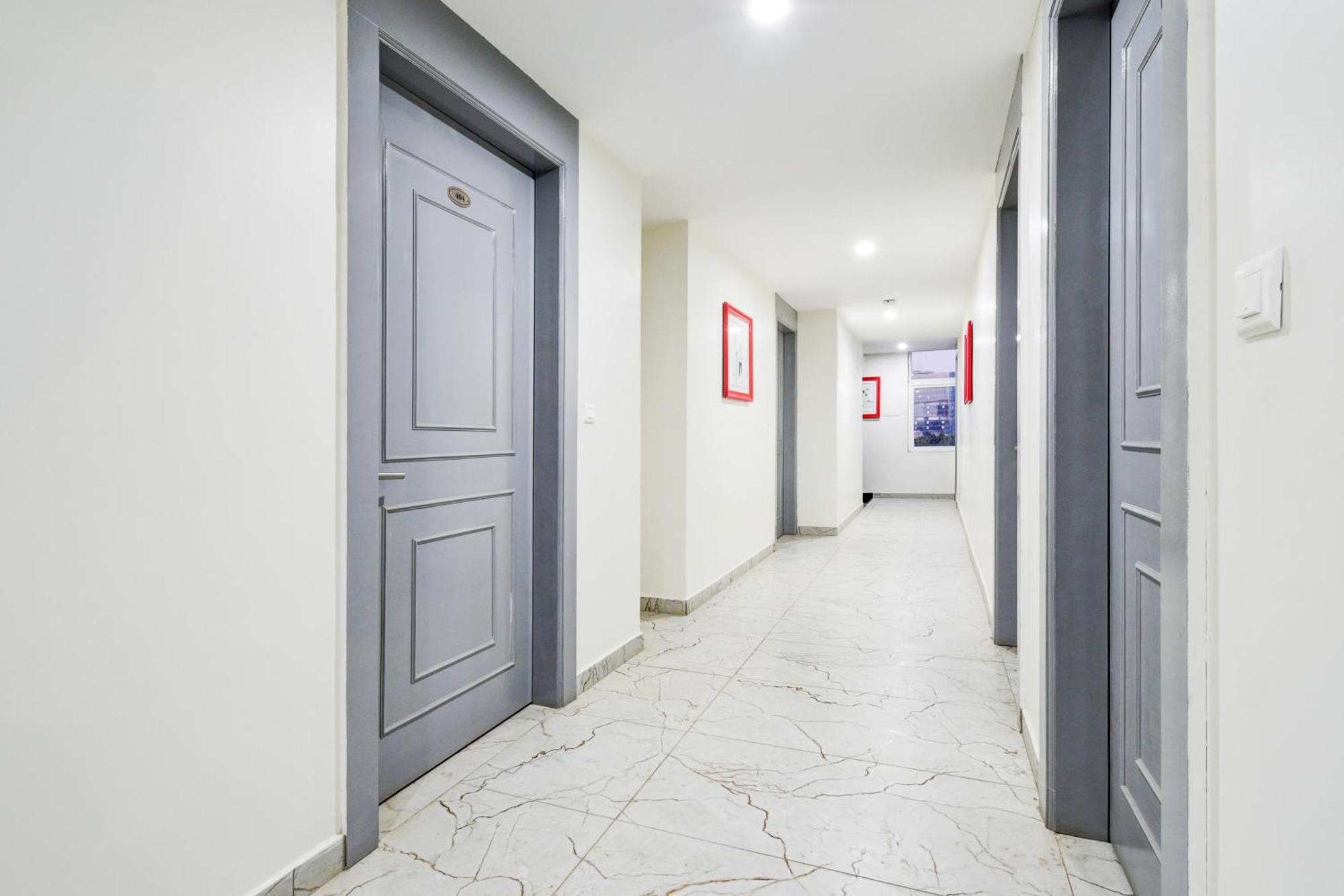 Townhouse Unnam 3*