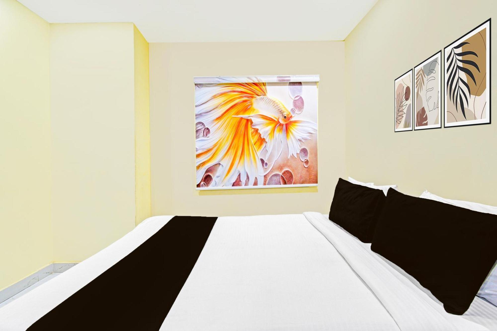 Super O Orange Jntu Hotel