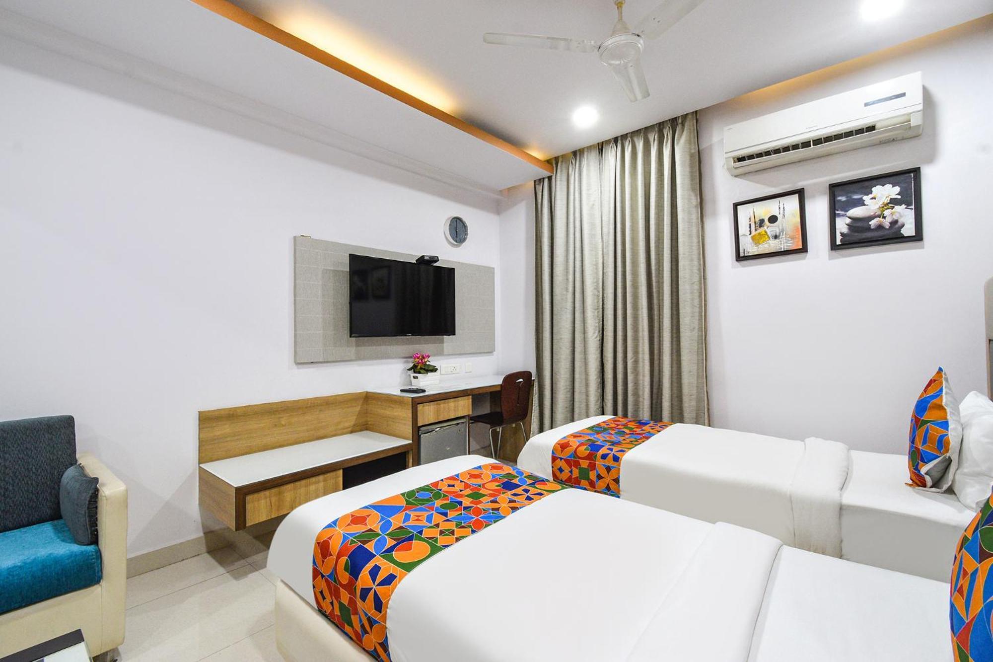 Fabhotel Aditya Homes - Nr Isb, Gachibowli Hotel Hyderabad