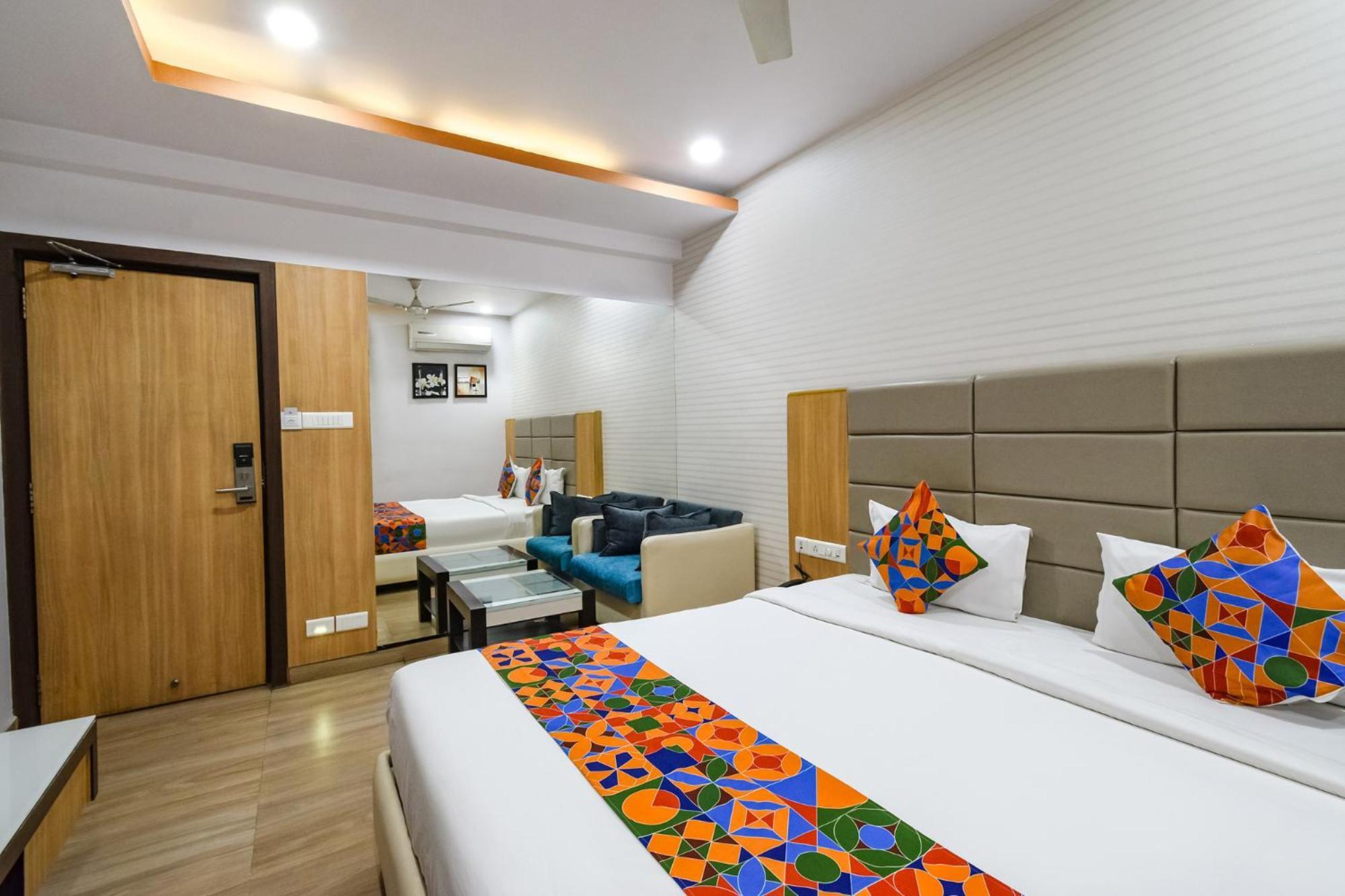 Fabhotel Aditya Homes - Nr Isb, Gachibowli Hotel