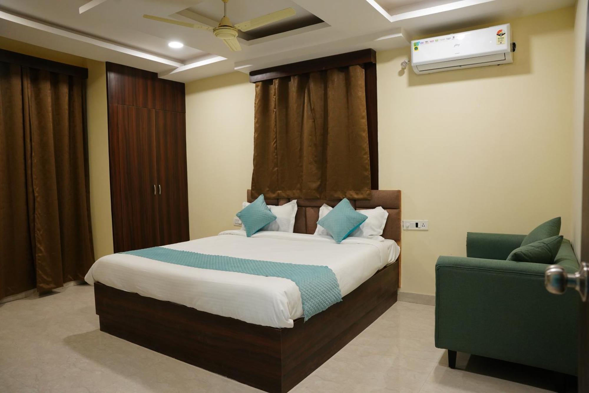 Hotel Olive Business Hyderabad