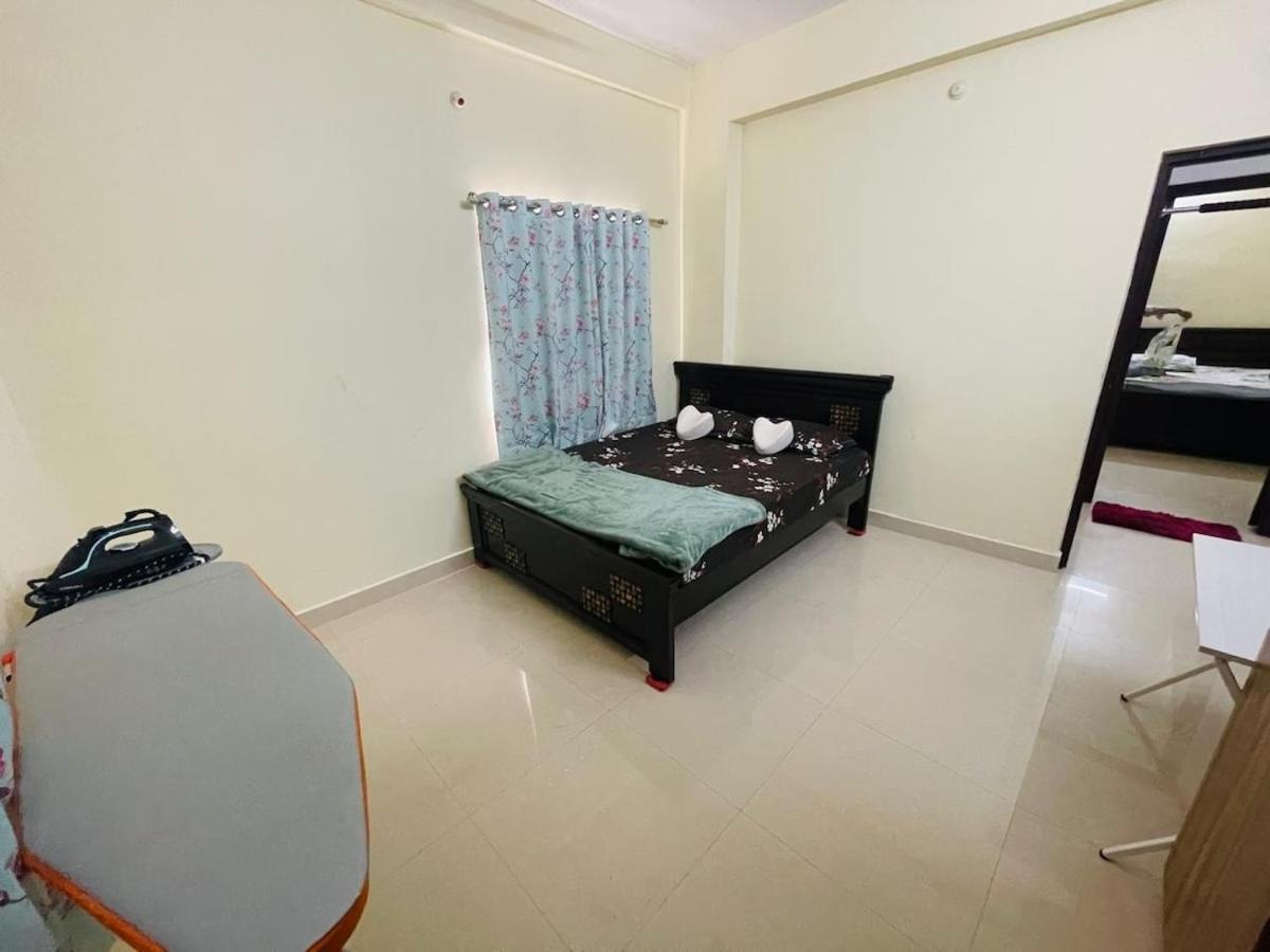 Luxurious 3 Bedroom Flat Near Airport * Hyderabad