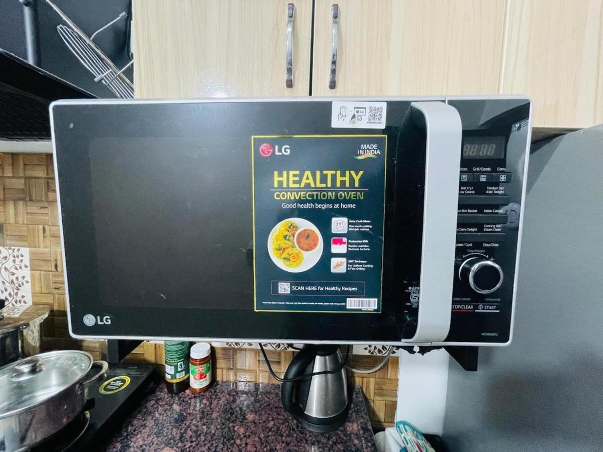 Luxurious 3 Bedroom Flat Near Airport * Hyderabad