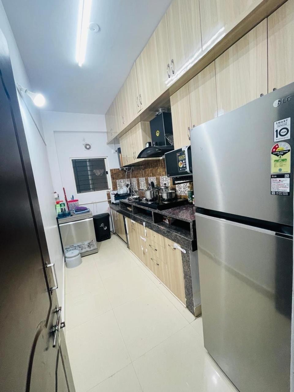 Apartment Luxurious 3 Bedroom Flat Near Airport