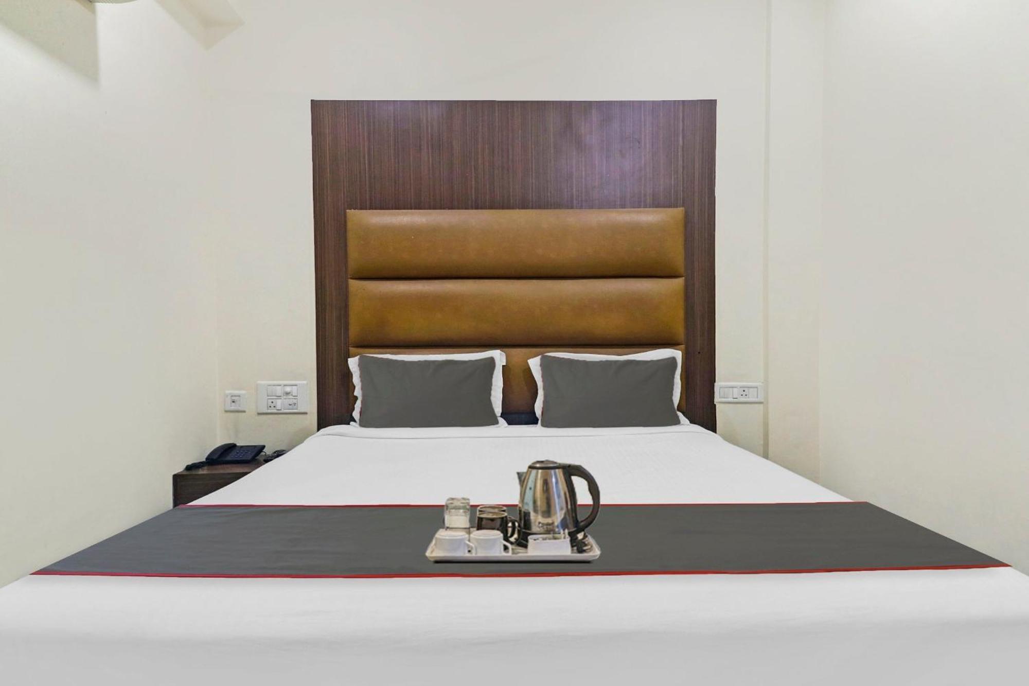 Collection O The Crown Hyderabad