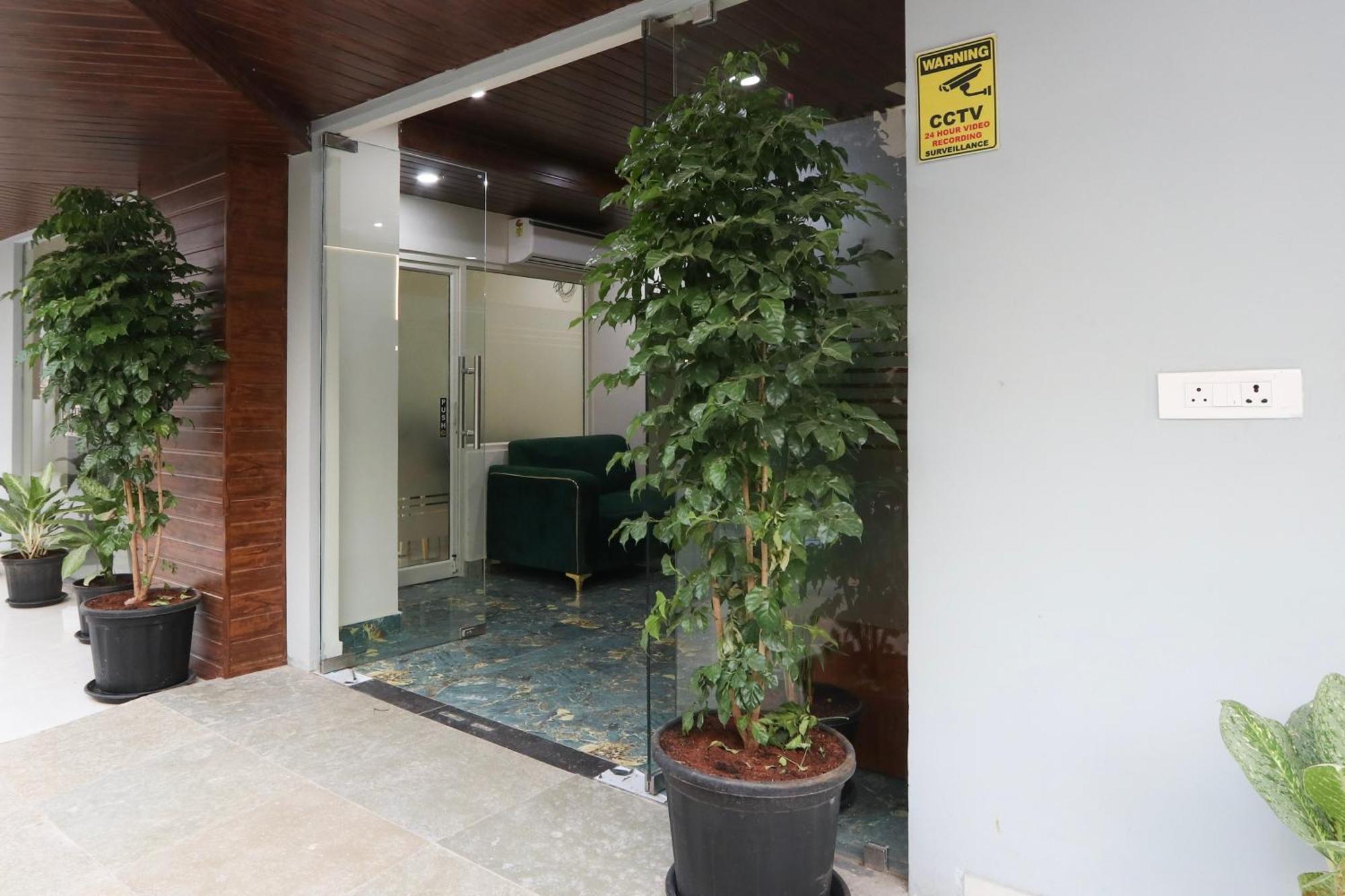 Super Townhouse The Cinco Bliss Near Ikea, Wells Forgo, Kims, Care Hospitals 4* Hyderabad