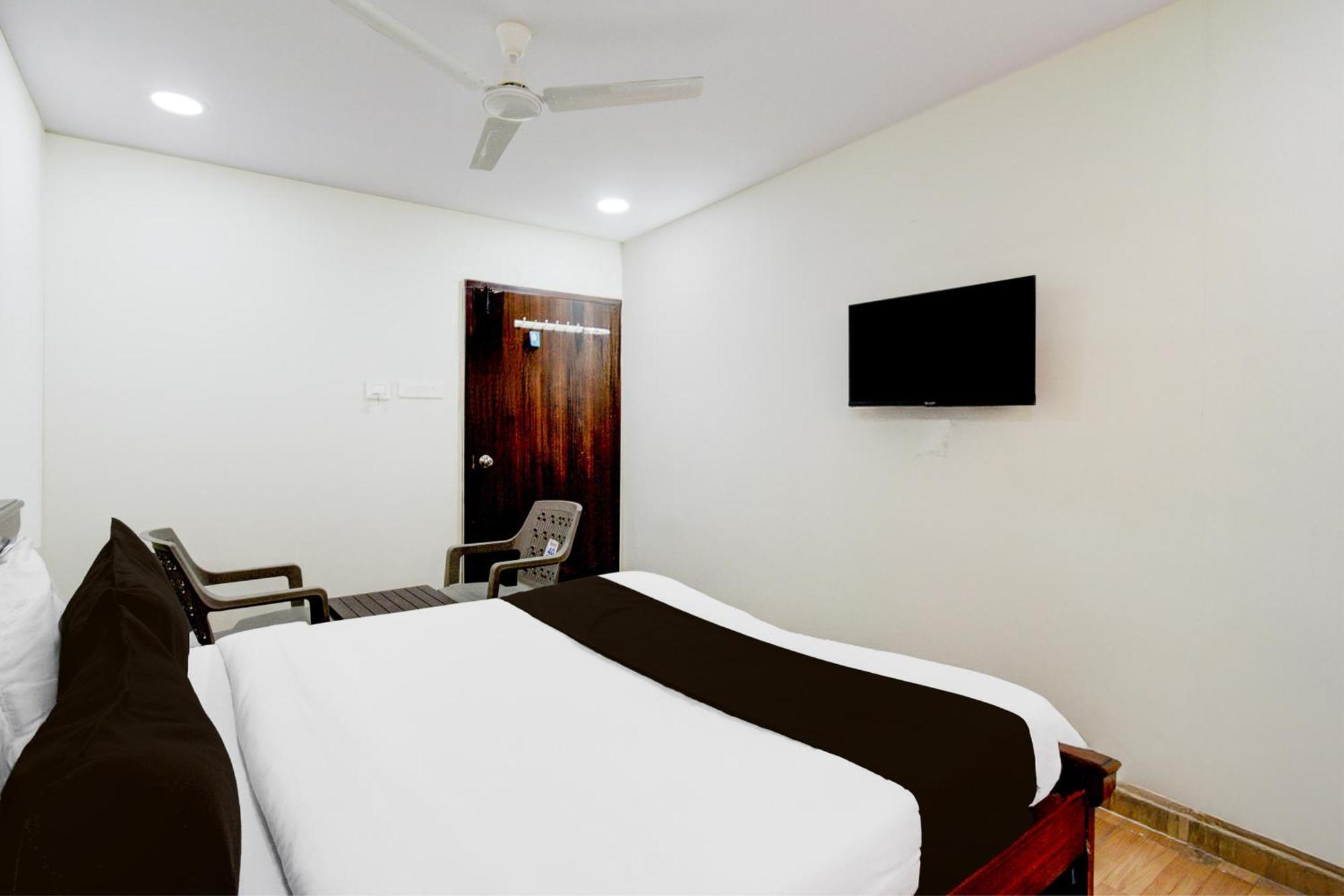 O Sri Sai Grand 3*