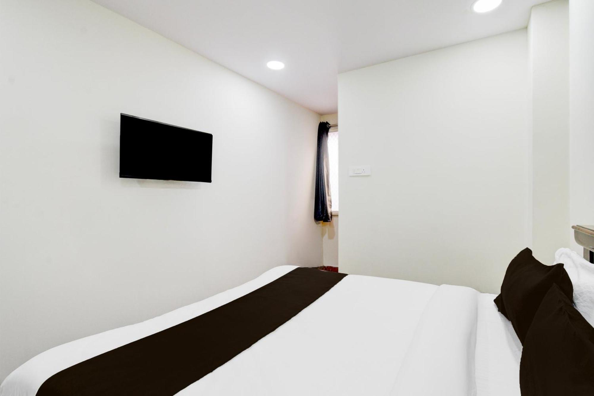 Hotel O Sri Sai Grand 3*