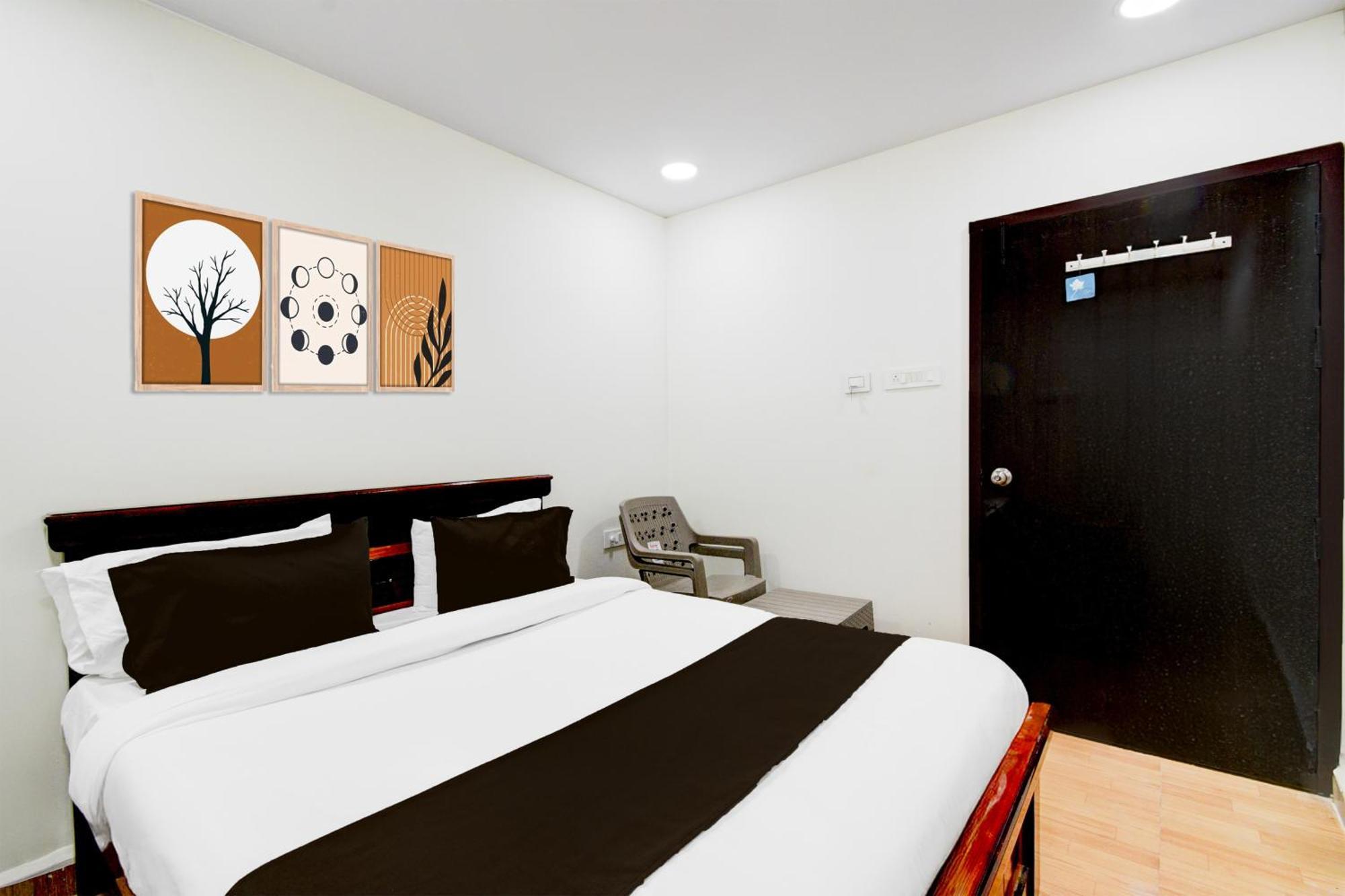 Hotel O Sri Sai Grand 3*