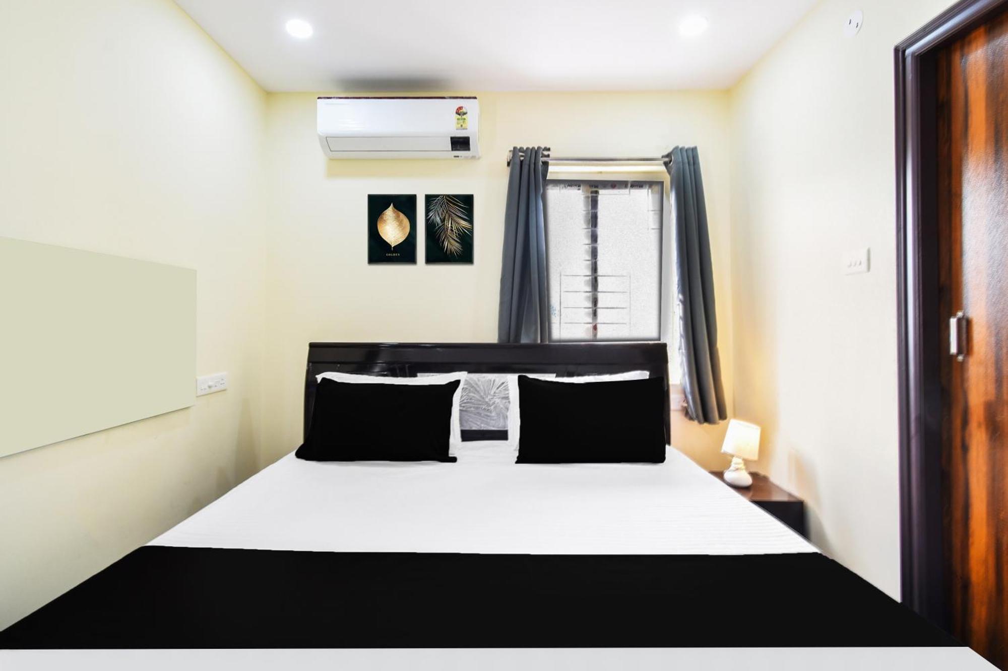 Hotel O Tripura Grand 3*
