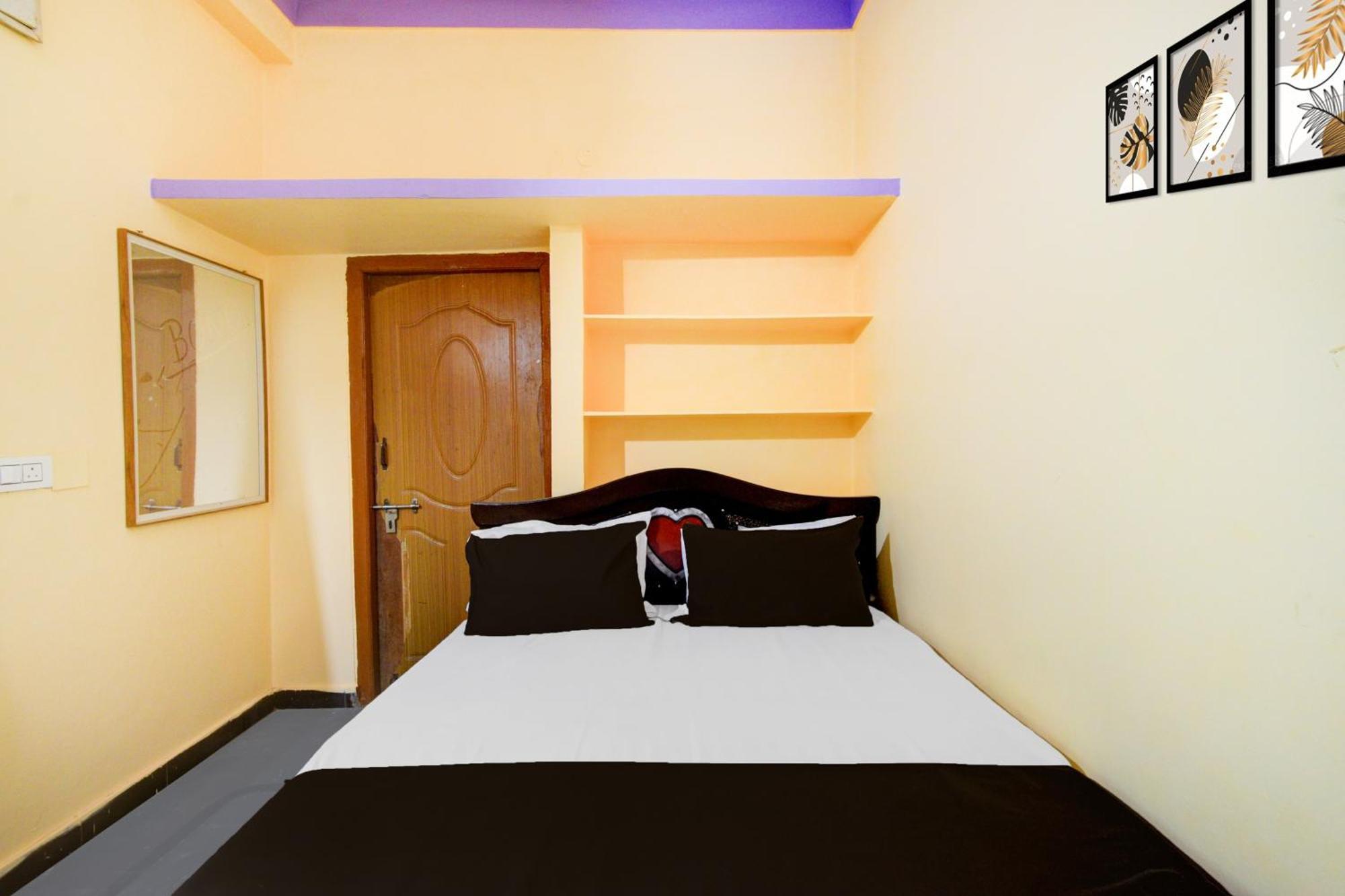 O Lucky Hotel