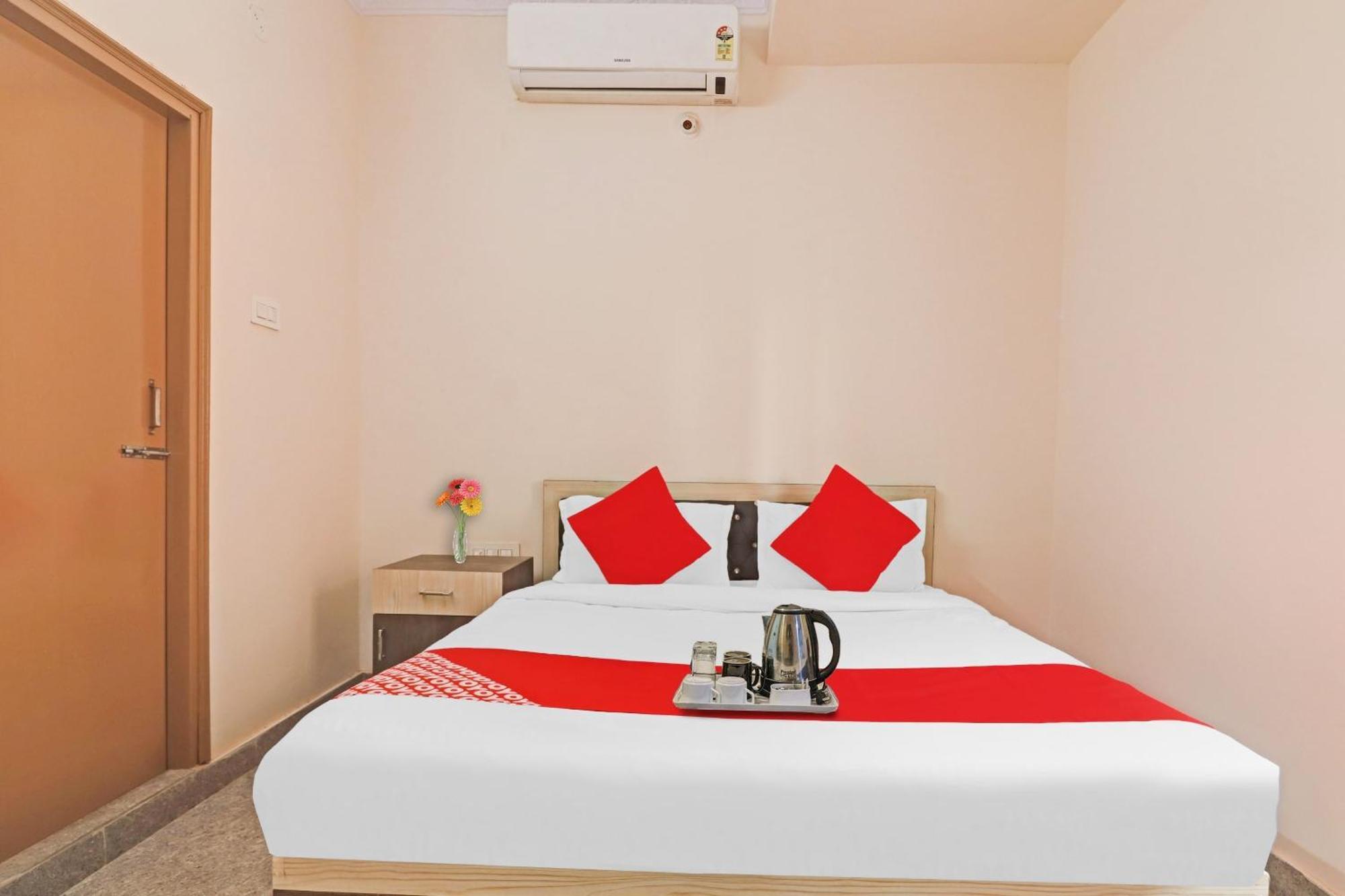 Oyo 89590 Gs International Hotel *