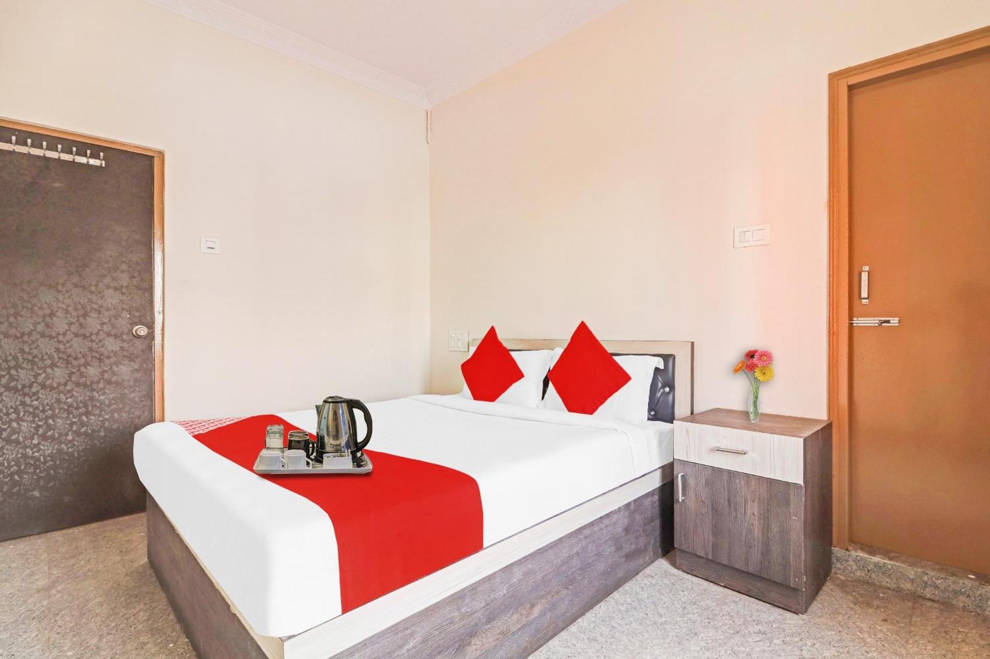 Hotel Oyo 89590 Gs International *