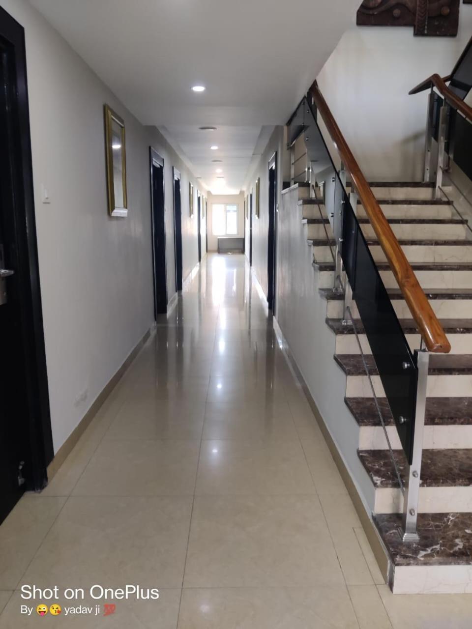 Hotel Delphi Grand 4*