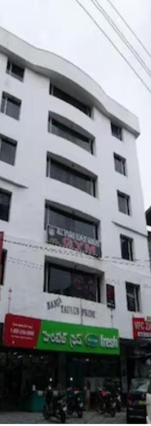 Blossom Rooms- Lakdikapul Hotel 3*