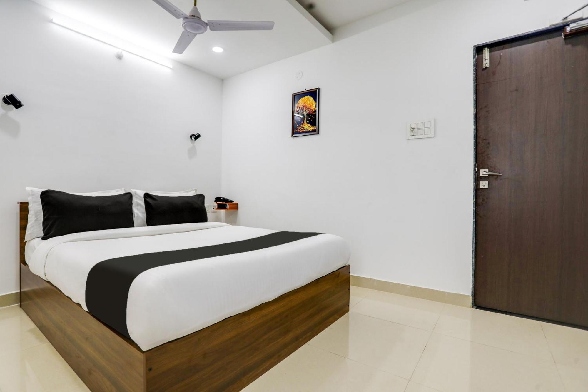 Hotel Super Collection O De Alphabet Hyderabad