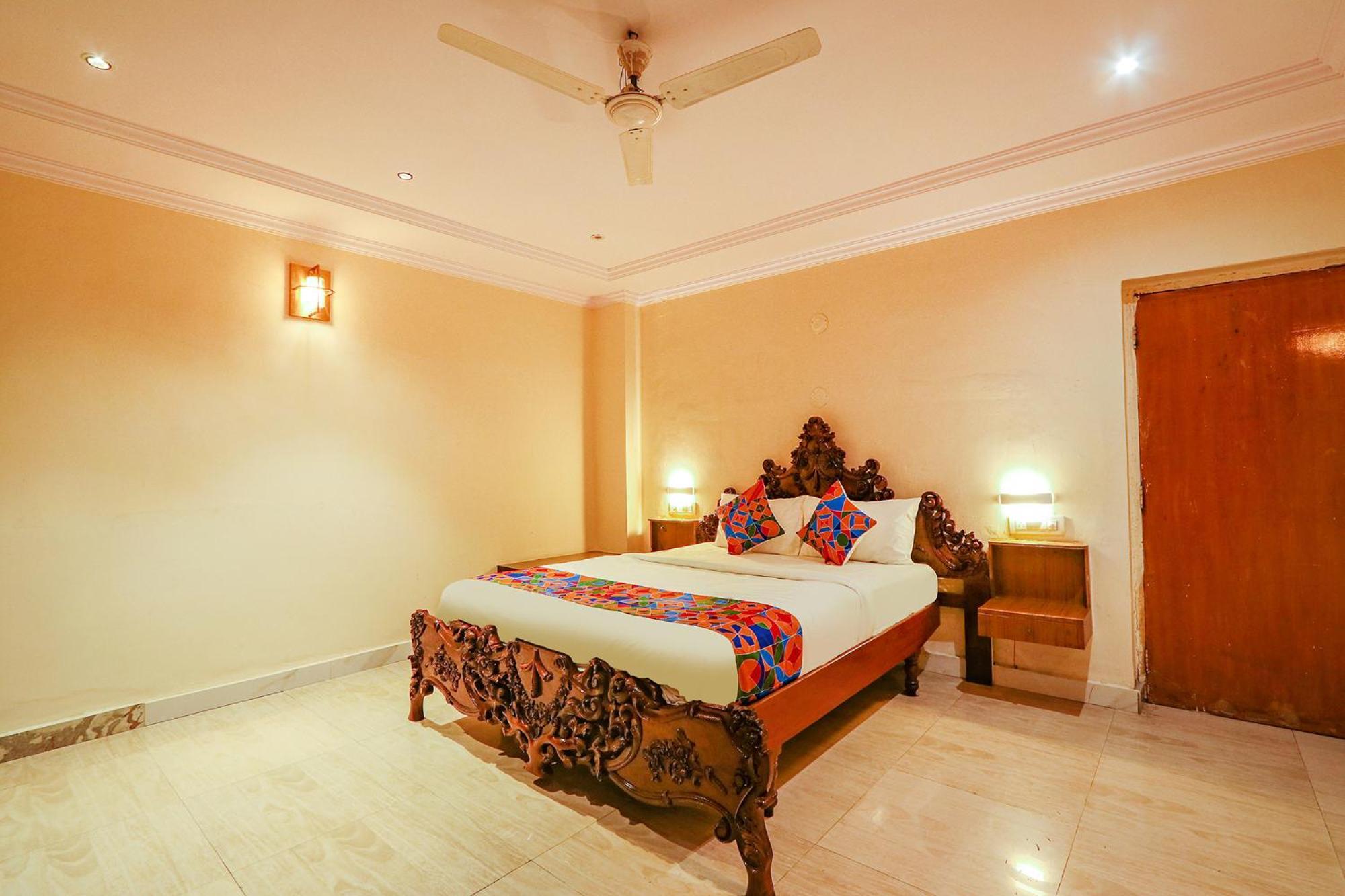 Fabhotel Maruthi Residency - Nr Lakdikapul Metro Station Hotel Hyderabad
