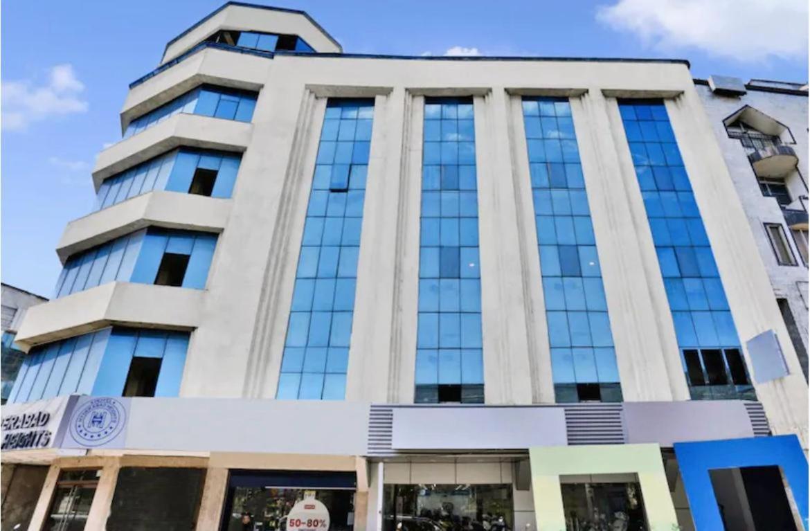 Hotel Blossom Rooms- A Luxury Collection Hotel- Opp Omega Hospital- Banjara Hills Hyderabad