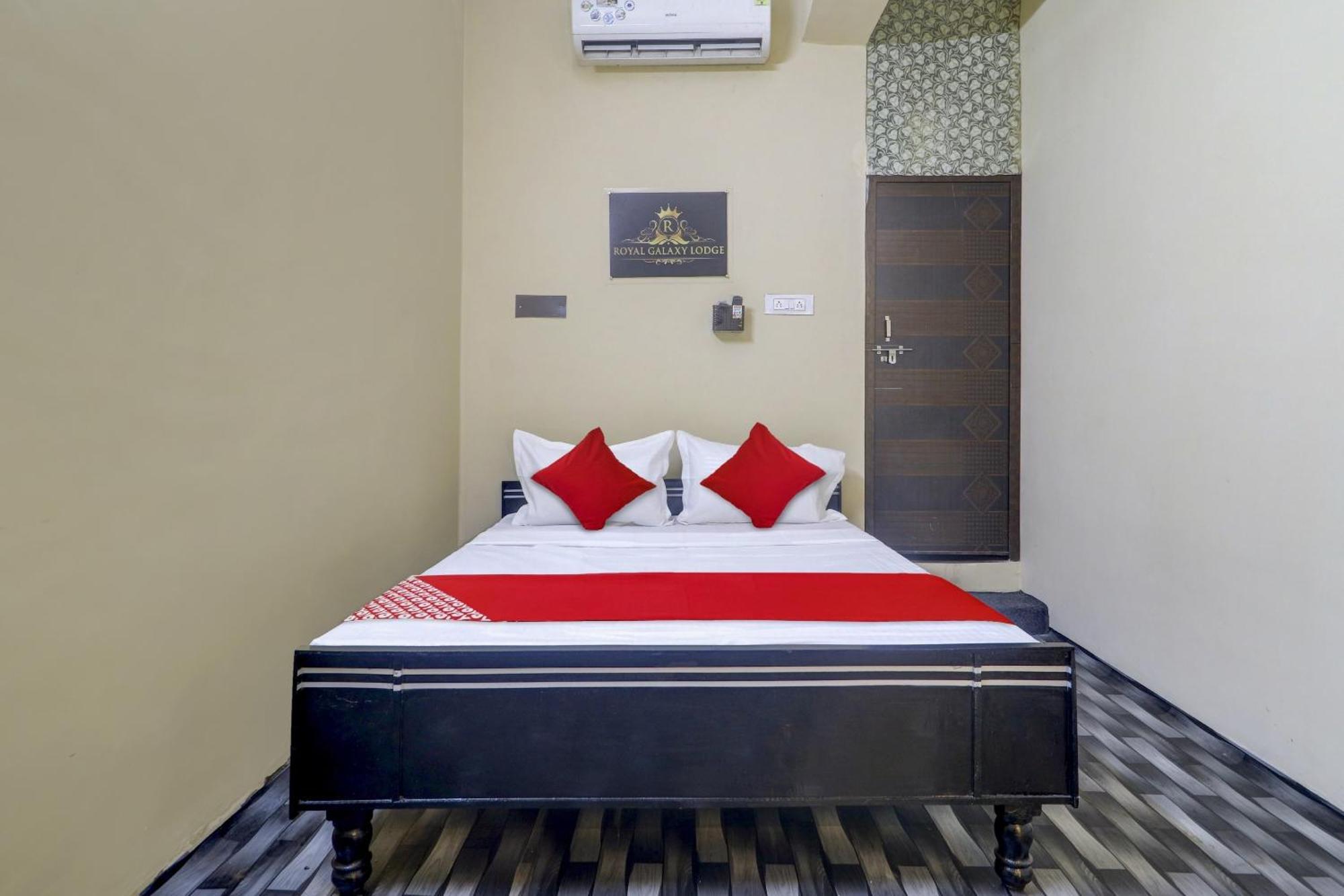Hotel O Royal Galaxy