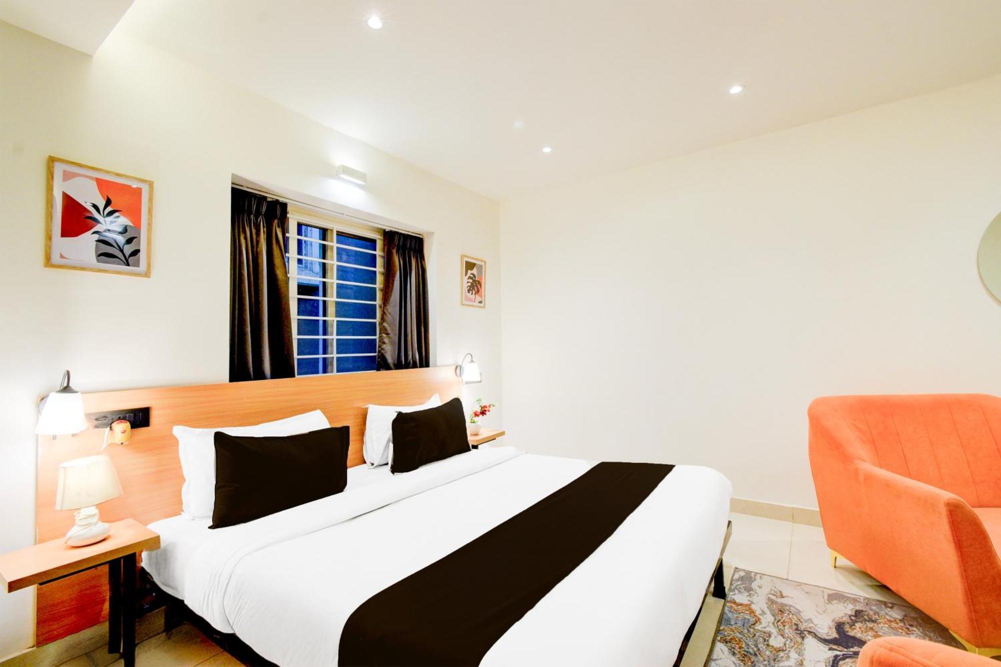 Townhouse Casa Business Hotel